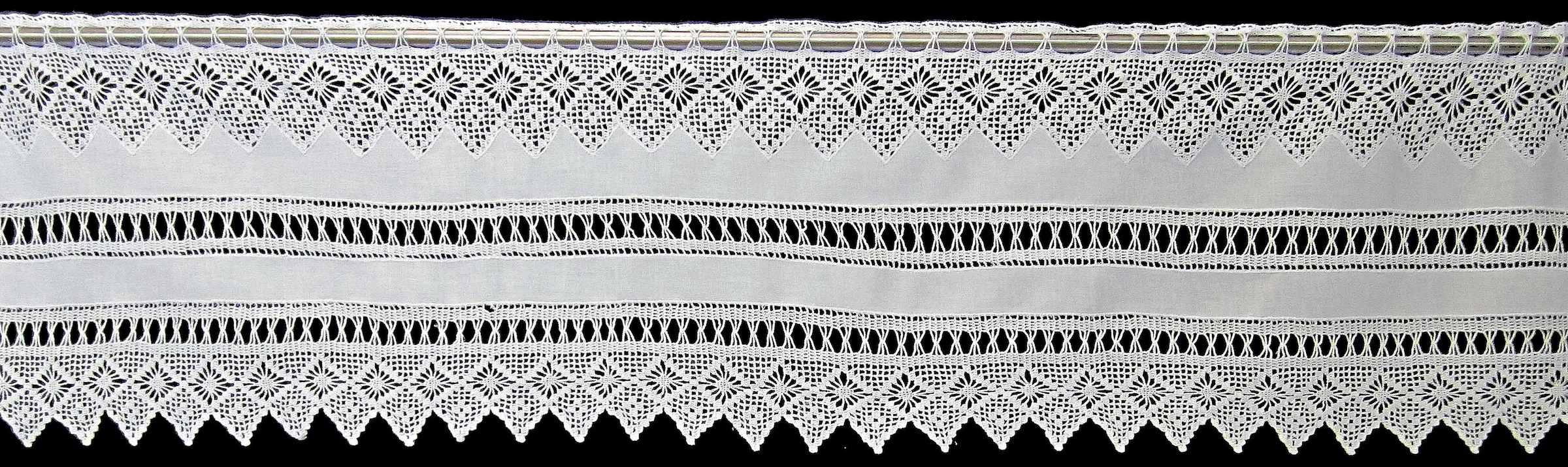 HOSSNER - ART OF HOME DECO Querbehang »Spitzingsee«, (1 St.)