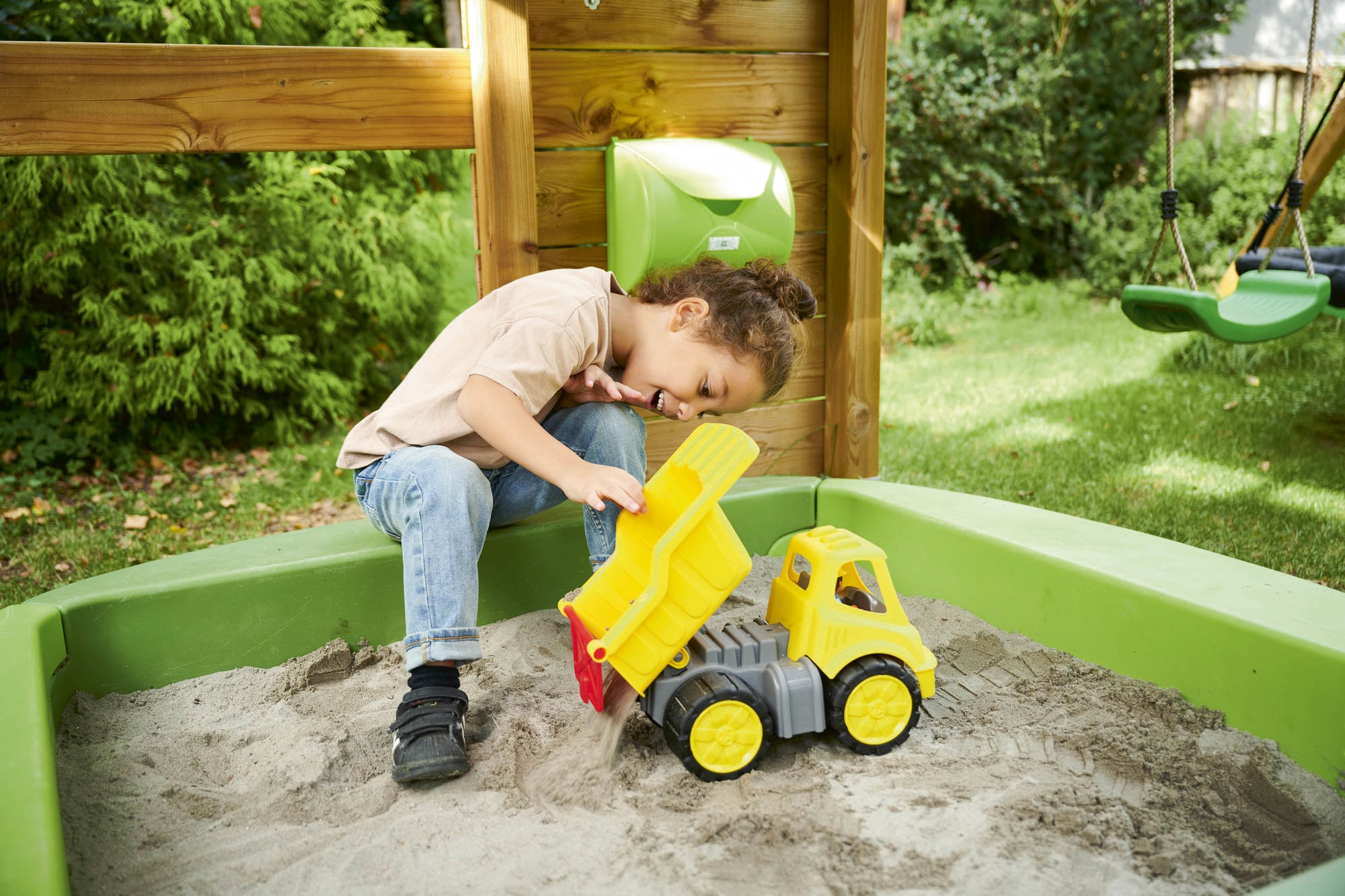 BIG Spielzeug-Kipper »Power-Worker Kipper + Figur«, Made in Germany