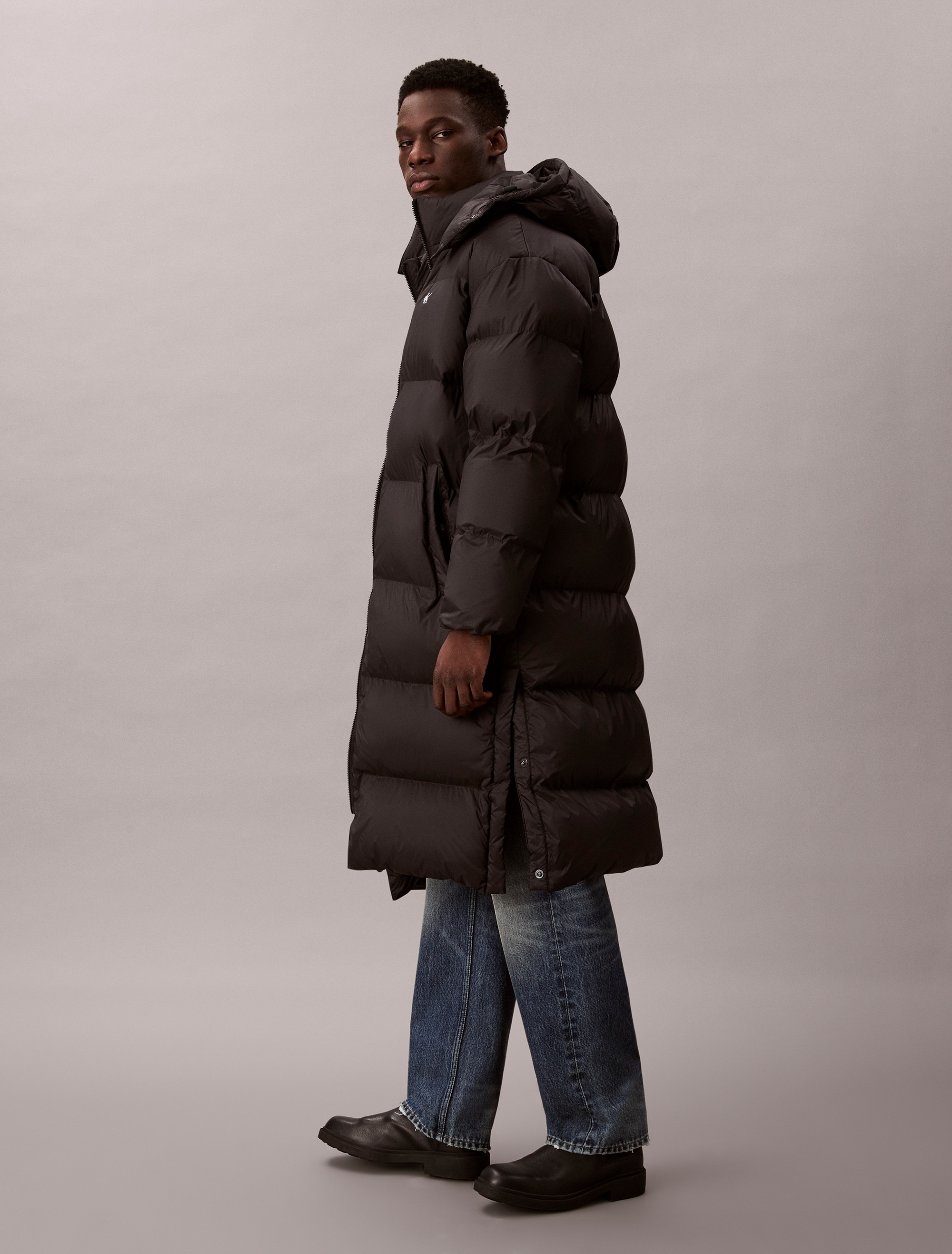 Calvin Klein Jeans Steppmantel »LS LONG LENGTH HOODED NYLON PUFF«, Mit Rundhalsausschnitt, regular fit