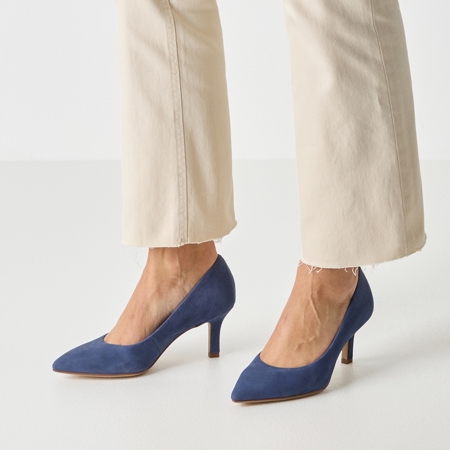 Tamaris Pumps  , Schlupfschuh, Abendschuh, Festtagsschuh in spitz zulaufender Form