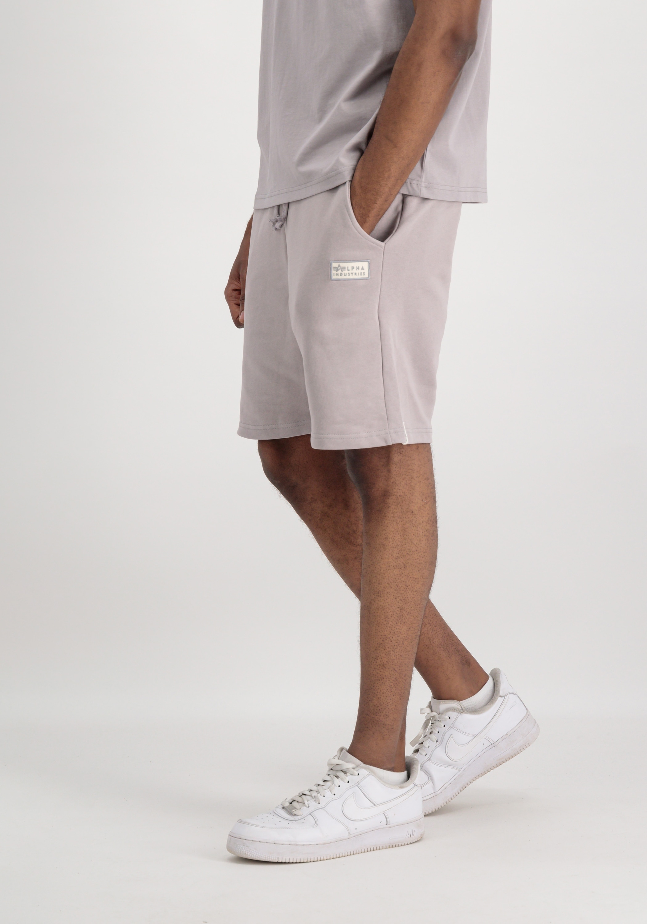 2. Bild von Alpha Industries Sweatshorts »Alpha Industries Men - Shorts Organics Jogger Short«