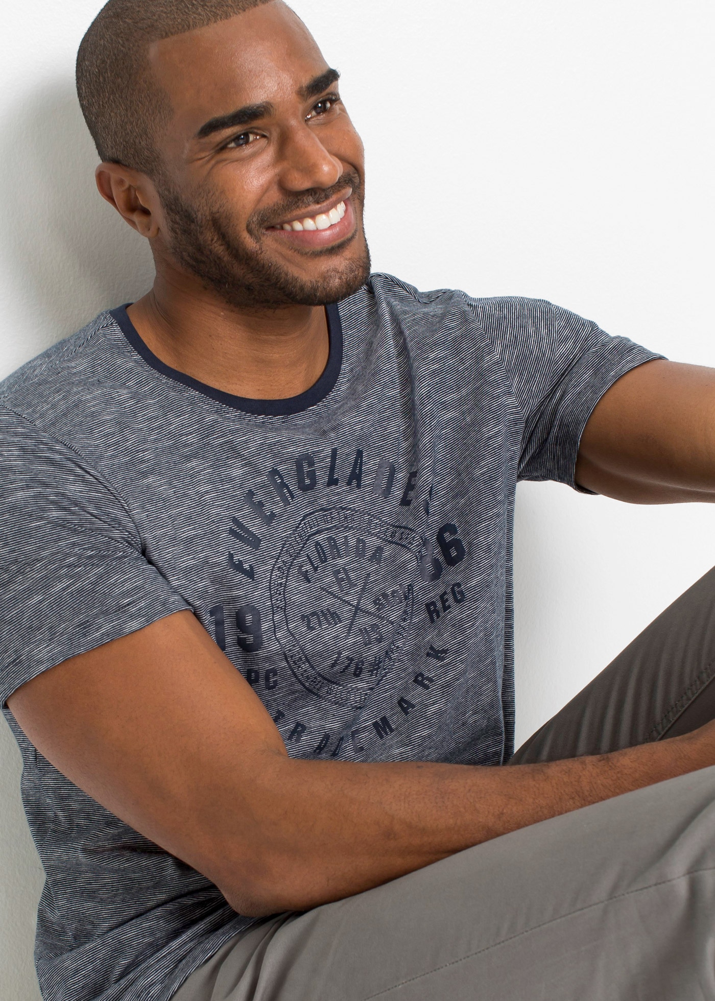 bonprix T-Shirt, 2 Stk. T-Shirt (2er Pack) aus reiner Baumwolle
