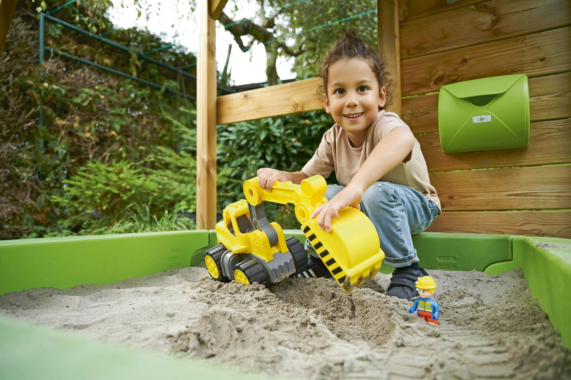 BIG Spielzeug-Bagger »Power-Worker Bagger + Figur«, Made in Germany