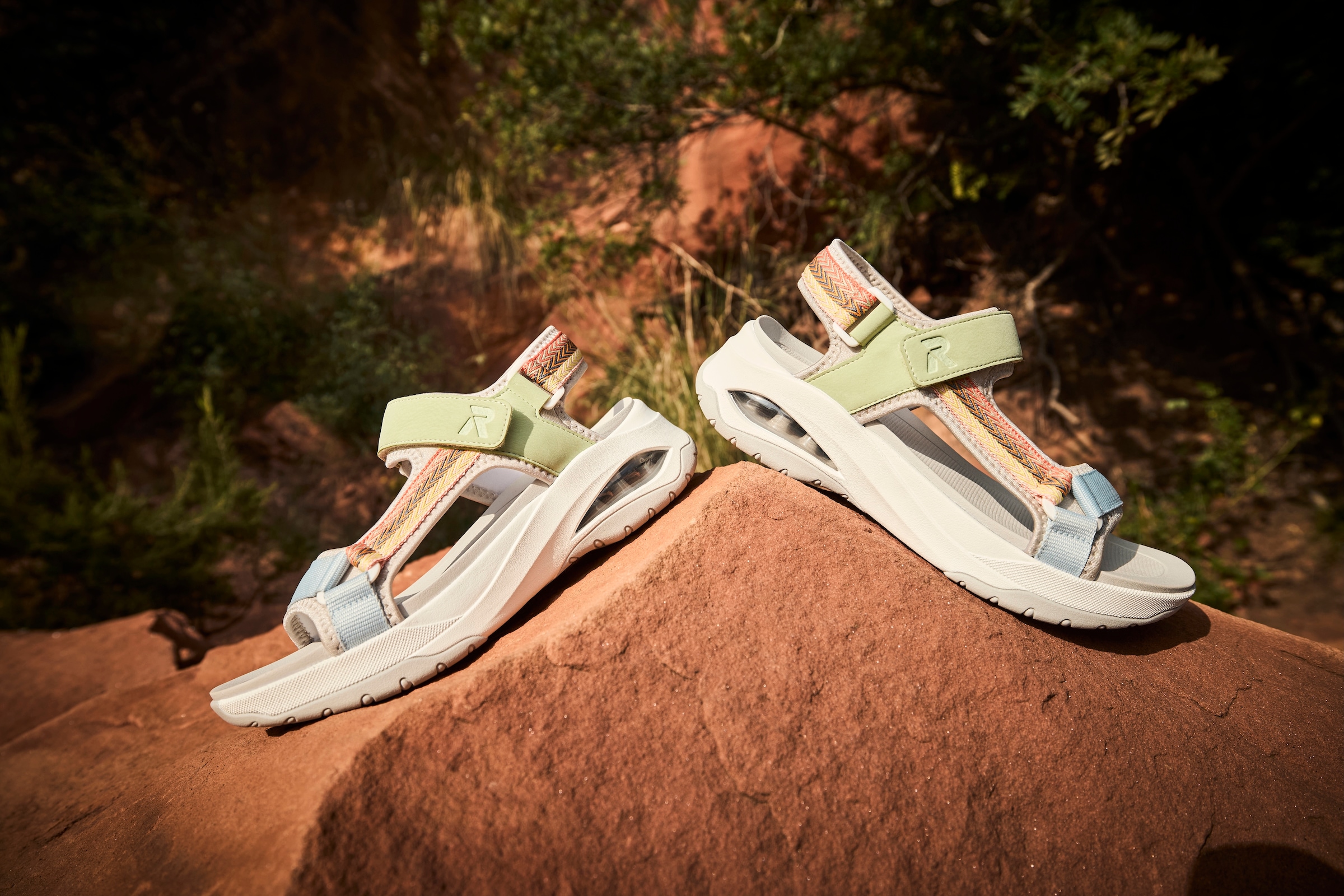 RIEKER Sport Trekkingsandale »Byron Bay vegan«, Outdoorsandale, Sommerschuh, Klettschuh mit RiekerAir Dämpfung