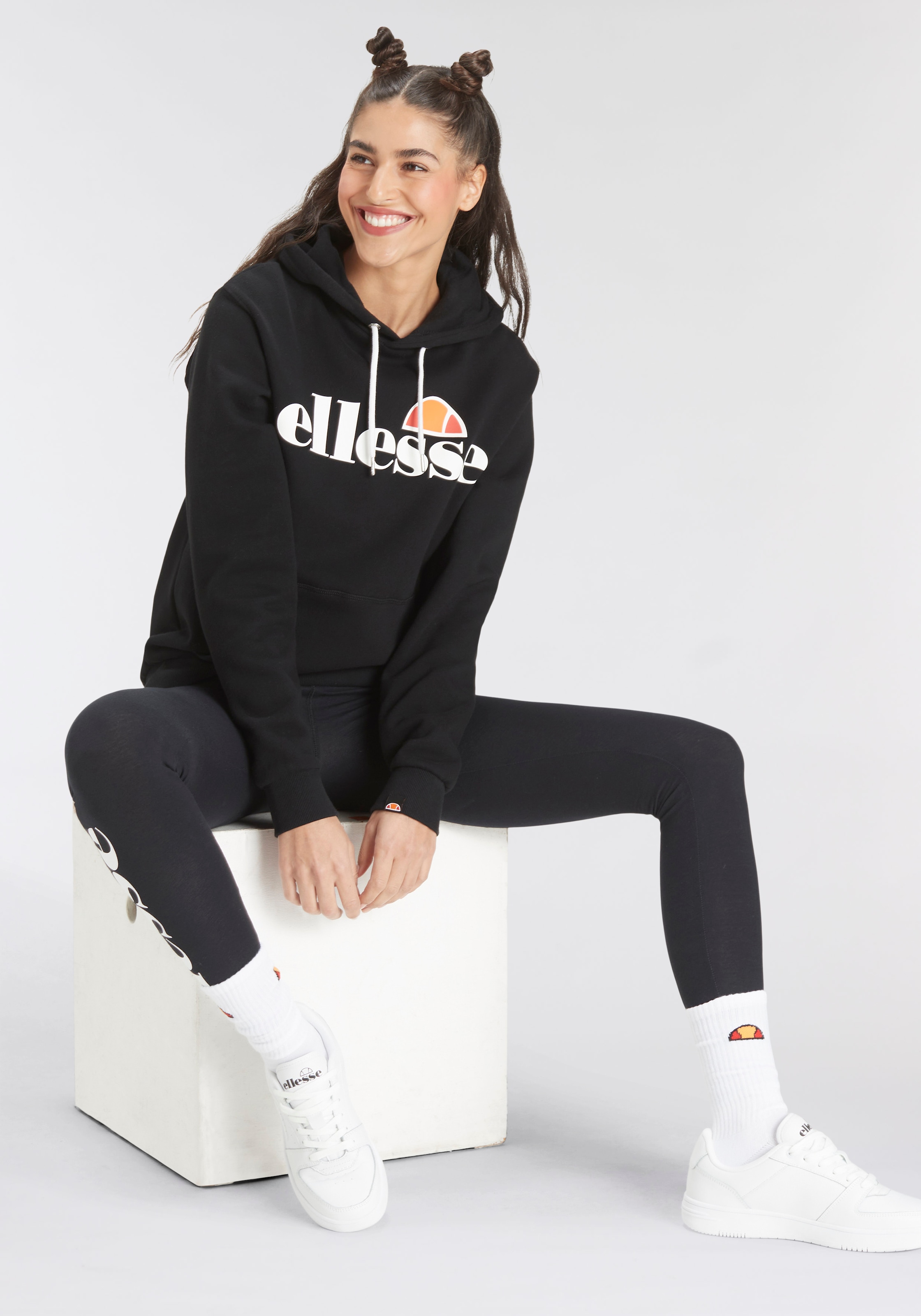 Ellesse Kapuzensweatshirt »TORICES OVER HEAD HOODY«
