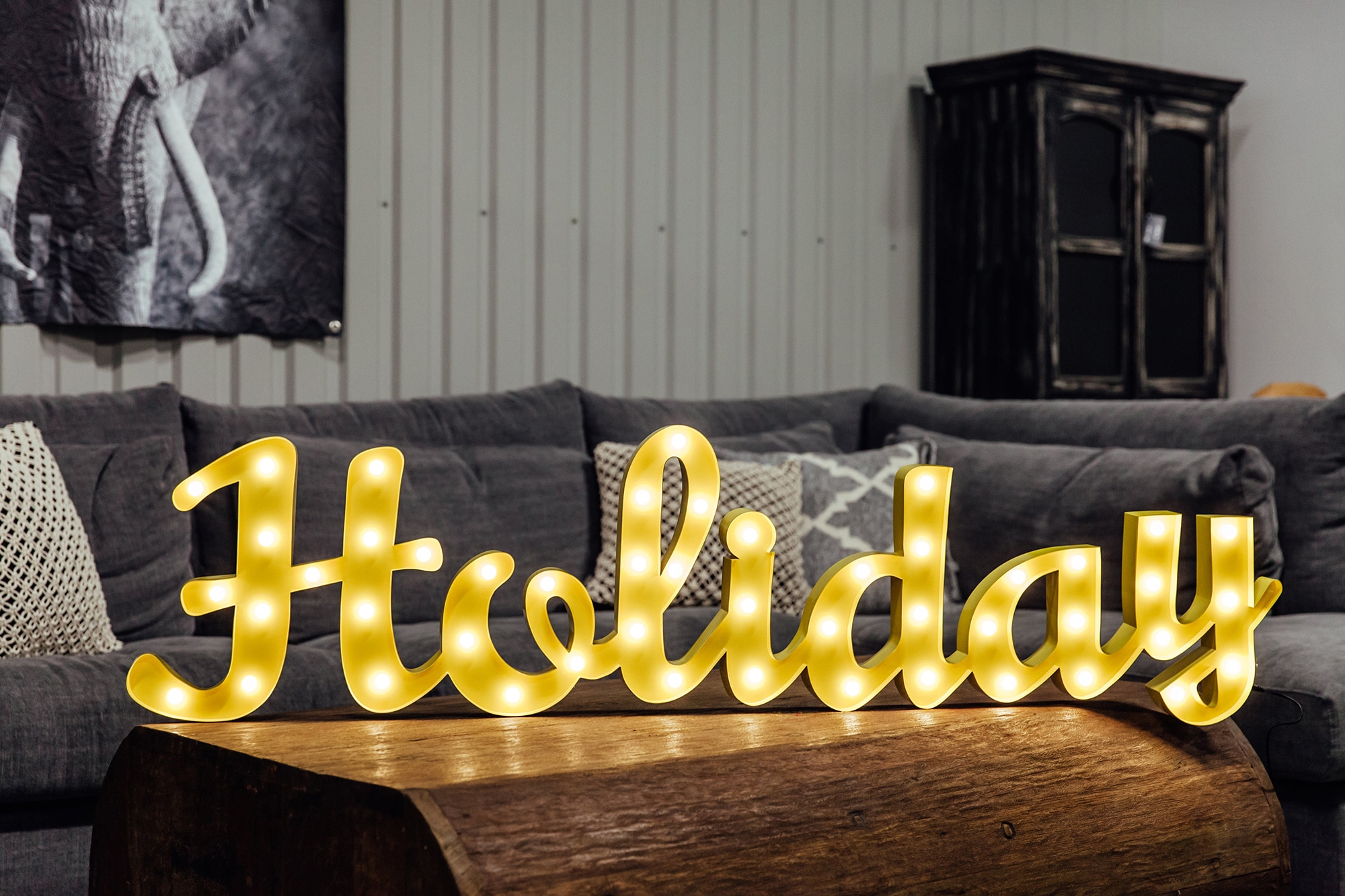 MARQUEE LIGHTS LED Dekolicht »Holiday«, 48 flammig, Leuchtmittel LED-Modul | LED fest integriert, Wandlampe, Tischlampe Schriftzug Holiday 48 Leuchtmittel - 149x38 cm