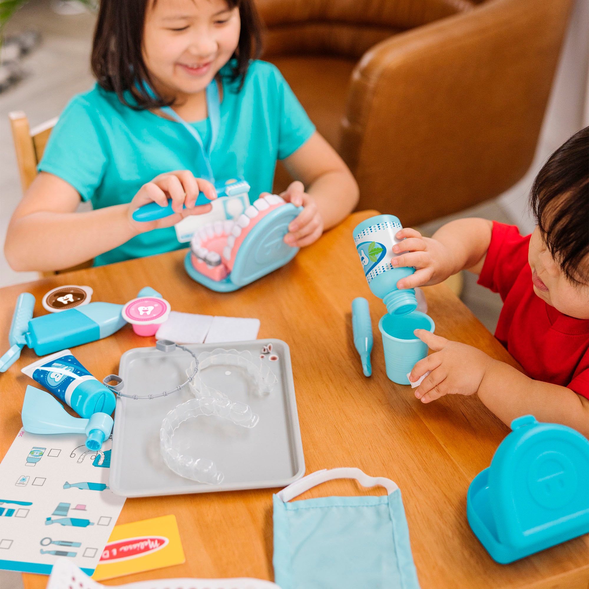 Spin Master Spielzeug-Arztkoffer »Melissa & Doug Super Smile Zahnarzt-Spielset«