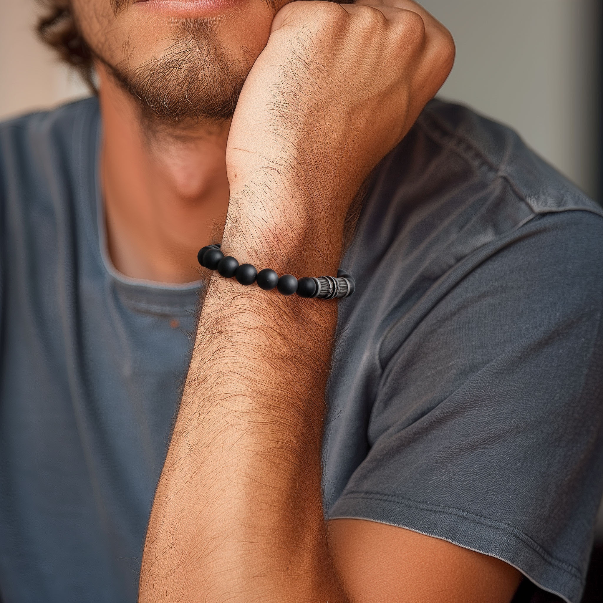 Firetti Armband »Schmuck Geschenk Edelstahl Armschmuck Natursteinkette Designelement«, mit Onyx