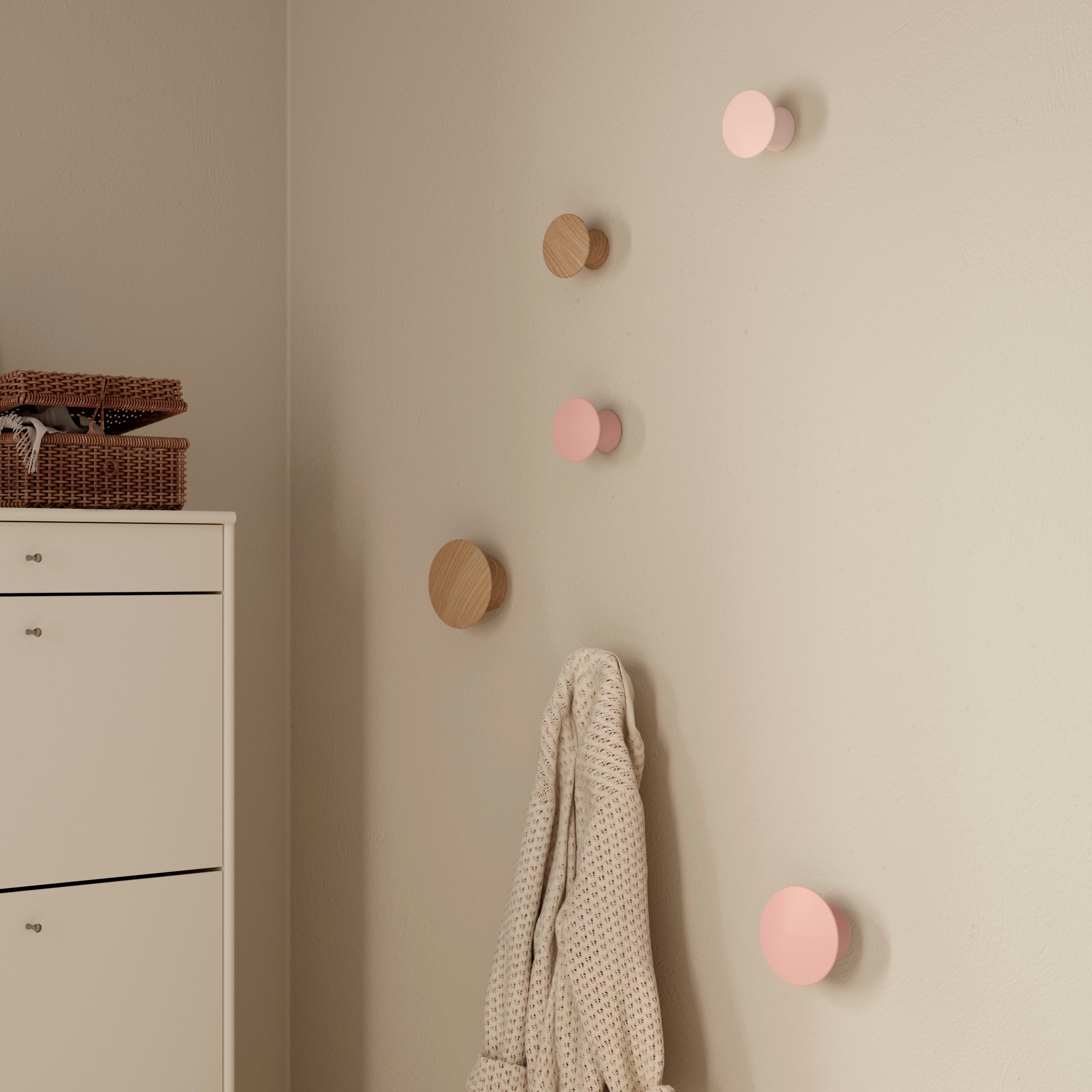 Hammel Furniture Hakenleiste »Mistral Wandgarderobe, Hakenleiste« aus massivem Holz, Ø 9 oder Ø 13 cm