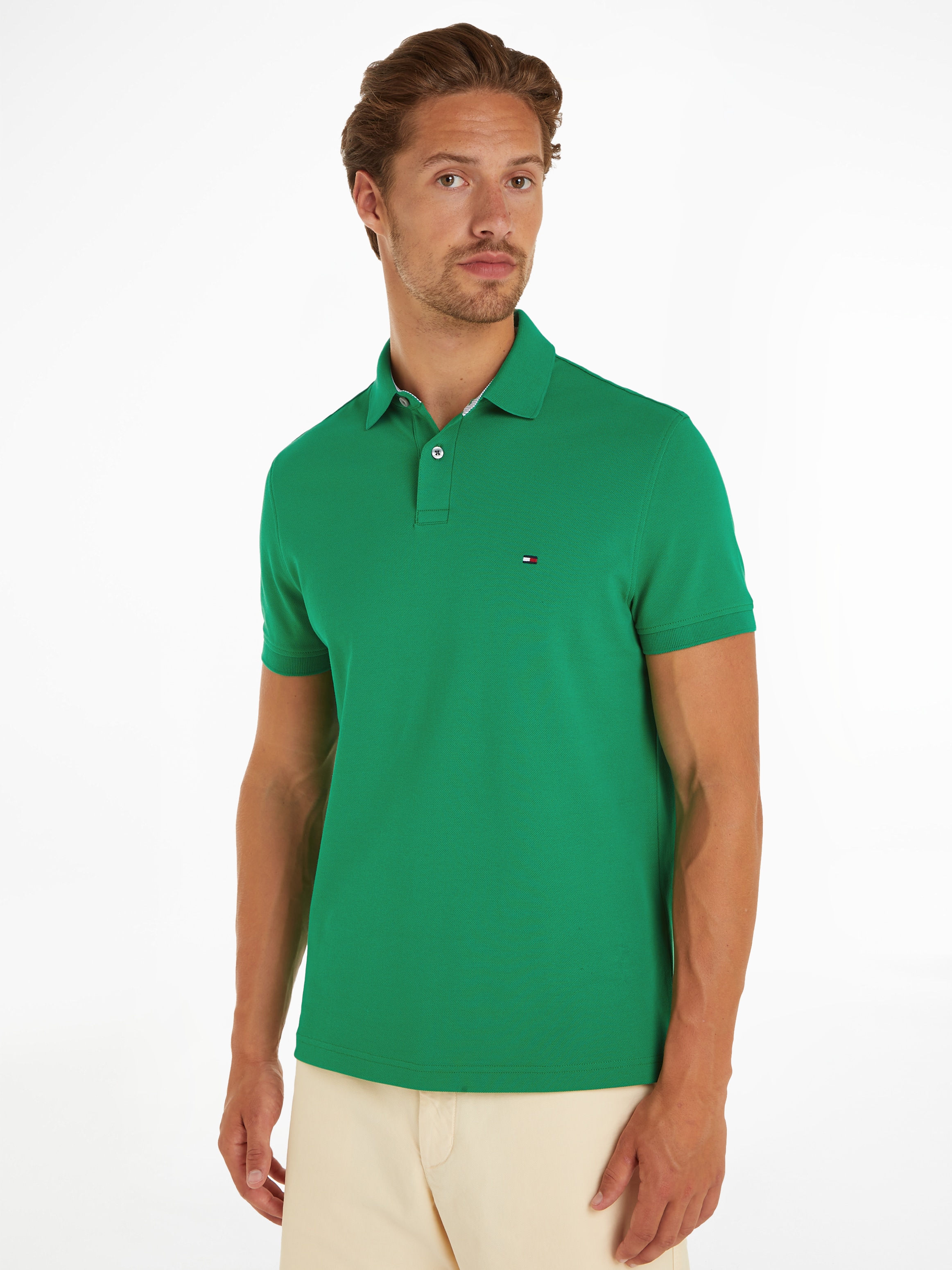 Tommy Hilfiger Poloshirt »1985 REGULAR POLO mit Kontraststreifen und Knopfleiste«, unifarben, sportlich, regular fit, Baumwollmix, Polokragen