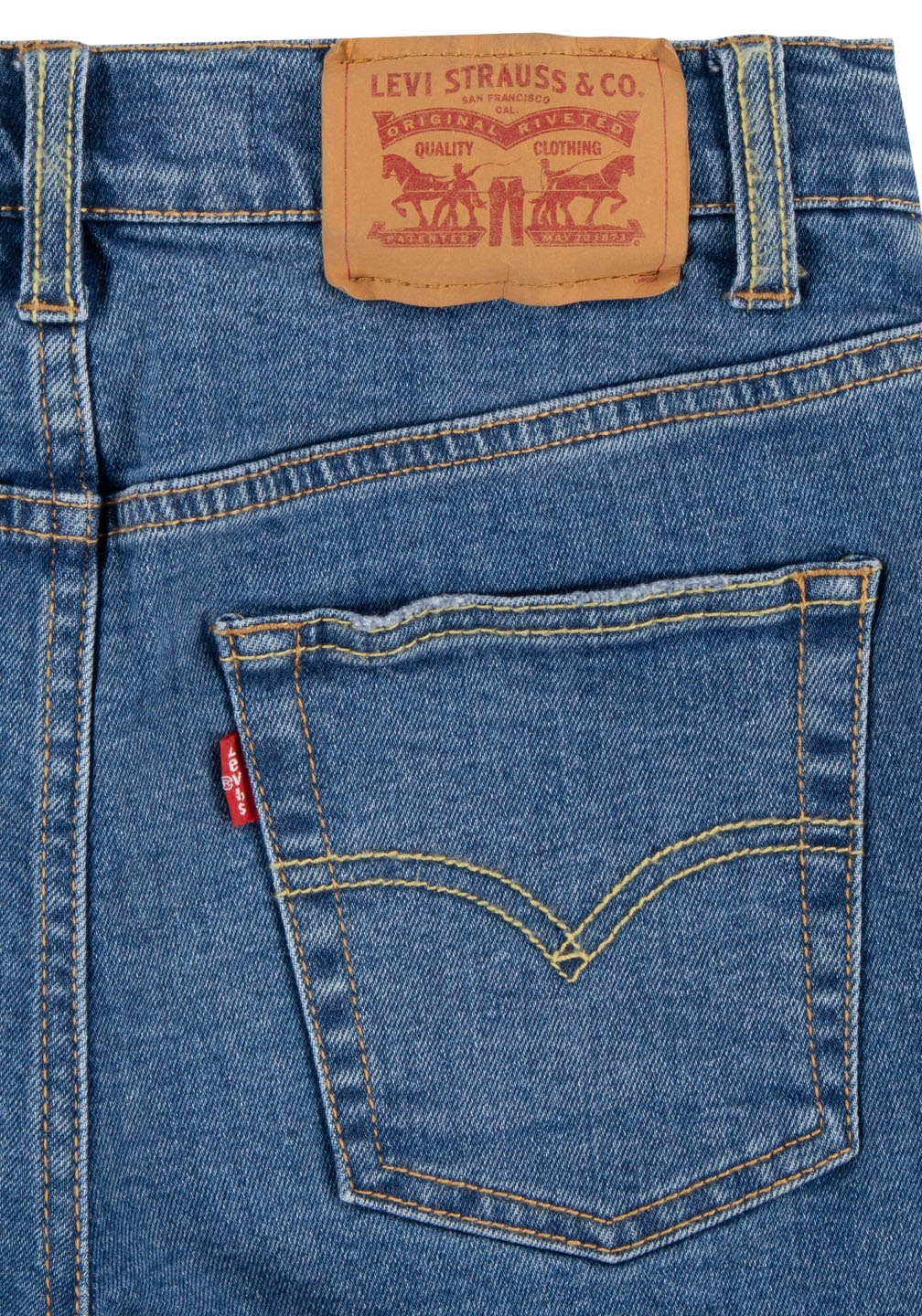 4. Bild von Levi's® Kids Jeansshorts »501 ORIGINAL SHORTS«, mit Destroyed-Details, for BOYS