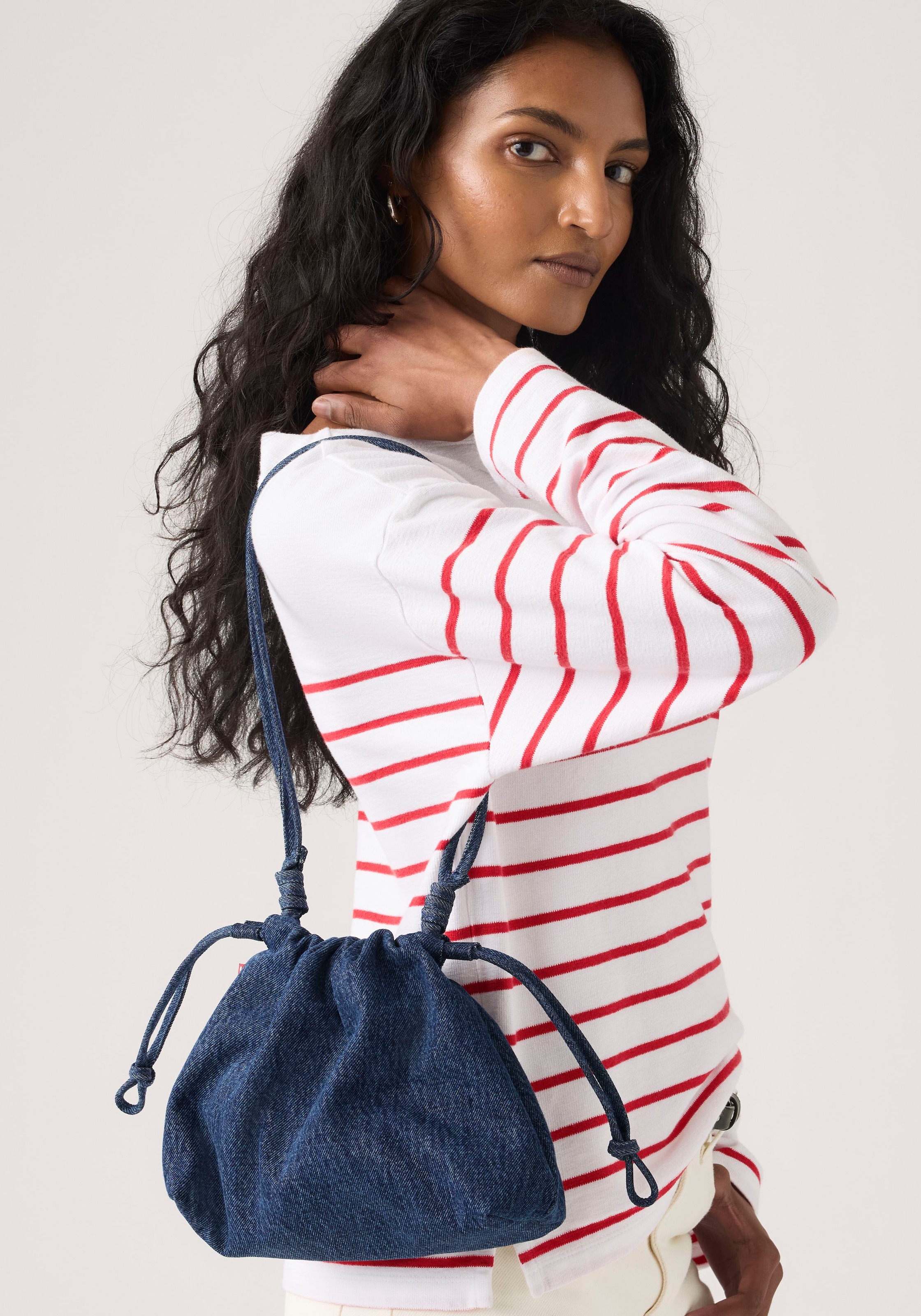 Levi's® Beuteltasche »Tasche ISABELLE CR«