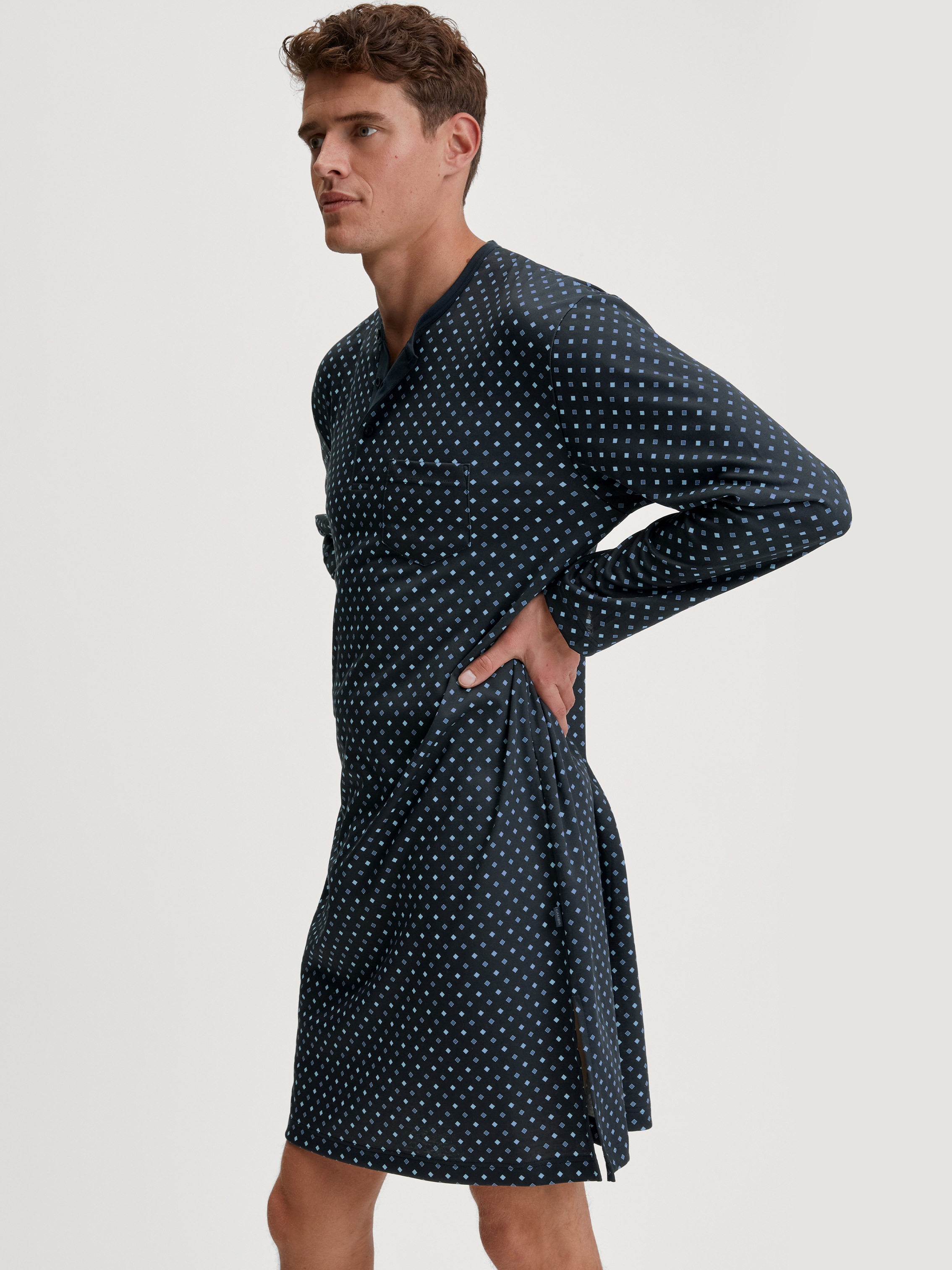 CALIDA Nachthemd »Relax Streamline« Brusttasche seitliche Schlitze, Interlock-Qualität, Langarm, Knopfleiste saphir blue XXL (58/60) - N-Gr N-Gr...