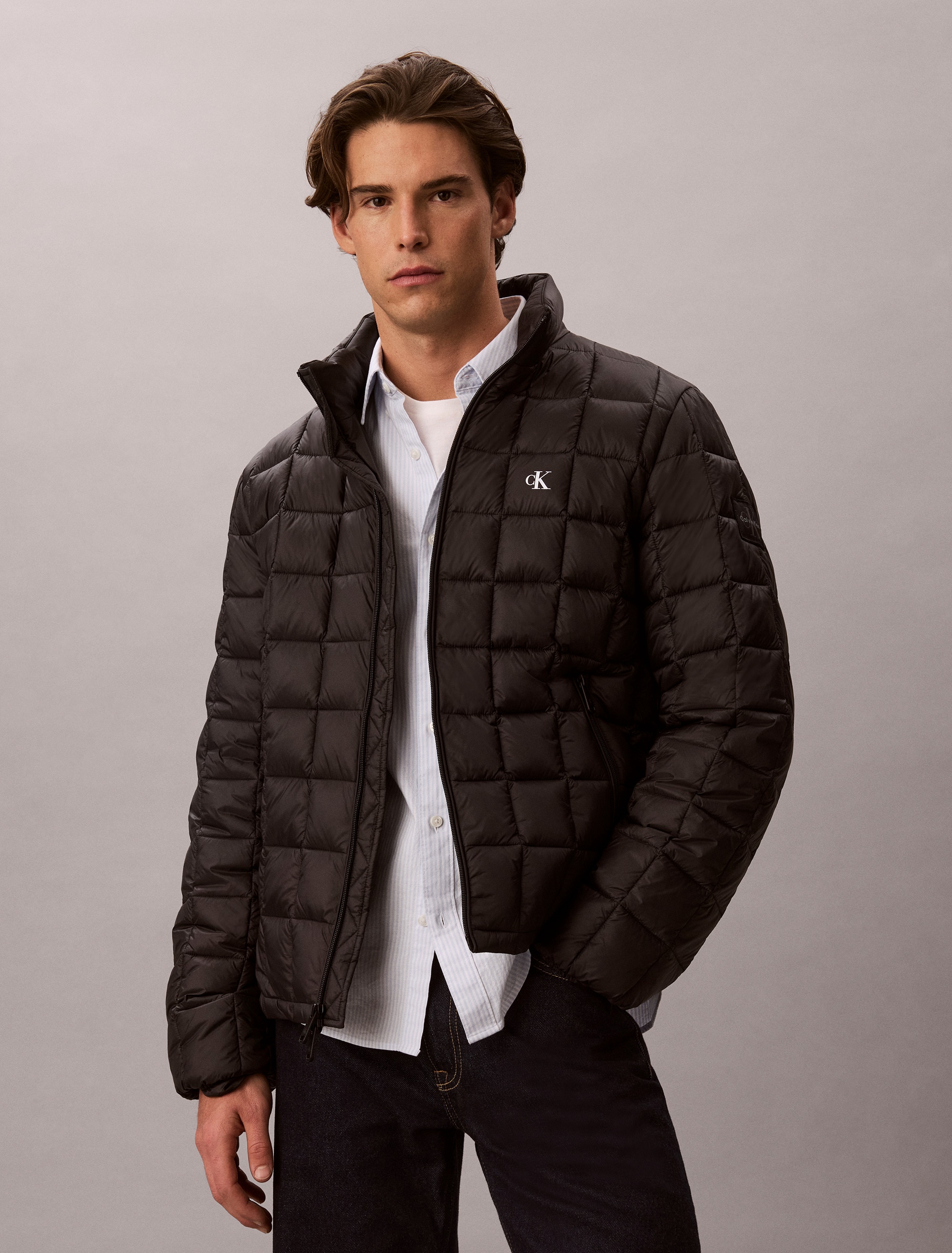 Calvin Klein Steppjacke Stehkragen, 2-Wege-Zipper, modische Steppung