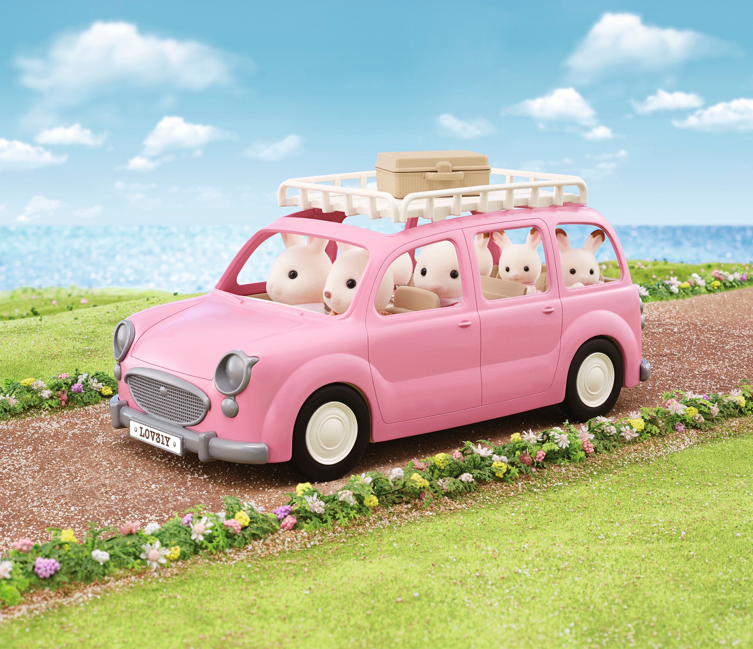 Sylvanian Families Spielzeug-Auto »Spielset Familienauto mit Picknickzubehör (5535)«