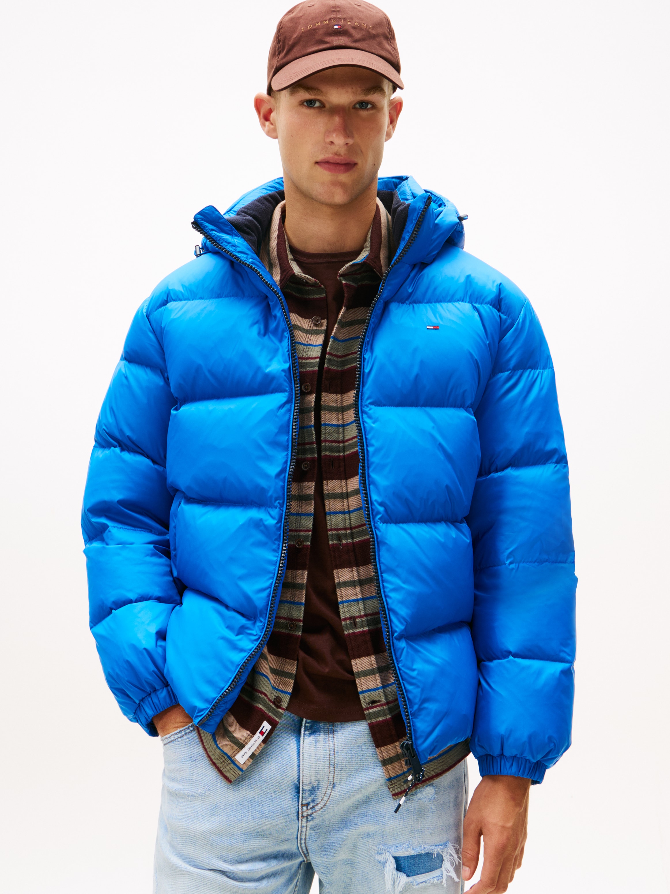Tommy Jeans »TJM ESSENTIAL DOWN JACKET EXT« mit Kapuze Winterjacke Outdoorjacke Gefüttert 2 in 1 Jacke abnehmbare Kapuze