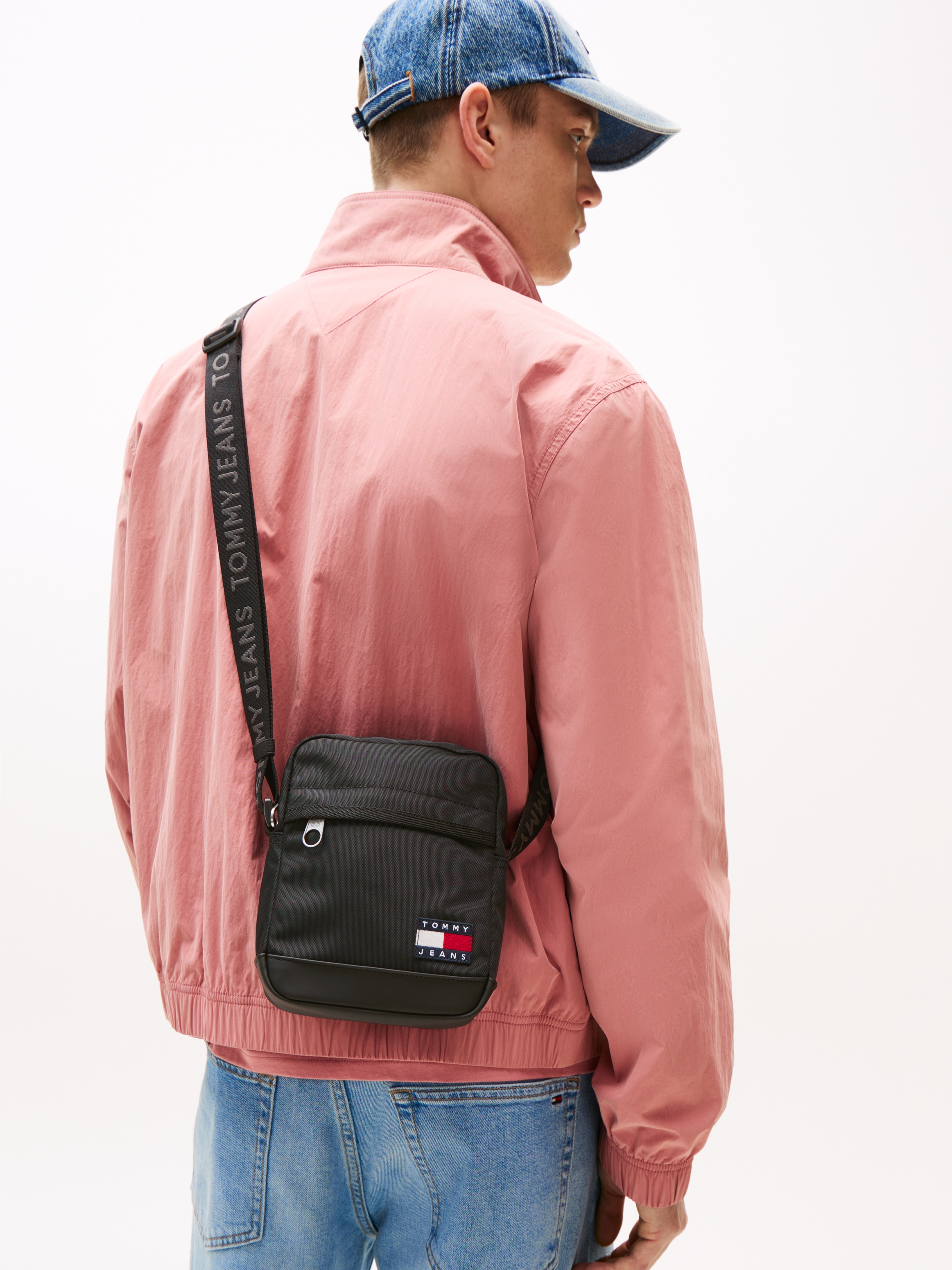 Tommy Jeans Umhängetasche »TJM ESS DAILY REPORTER«, Men, Schultertasche, Crossbodybag mit Logo-Schriftzug