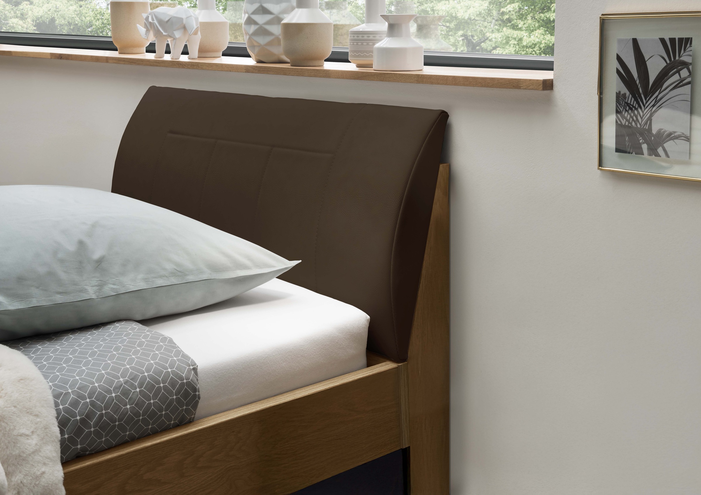 WIEMANN Holzbett »Cardiff, Bettgestell, Bettrahmen, teilmassiv, mit Polsterkopfteil«, (Belastbarkeit 110/220 Kg, 4-fache höhenverstellbar, MADE IN GERMANY), Fußteil aus Massivholz, verschiedene Größen