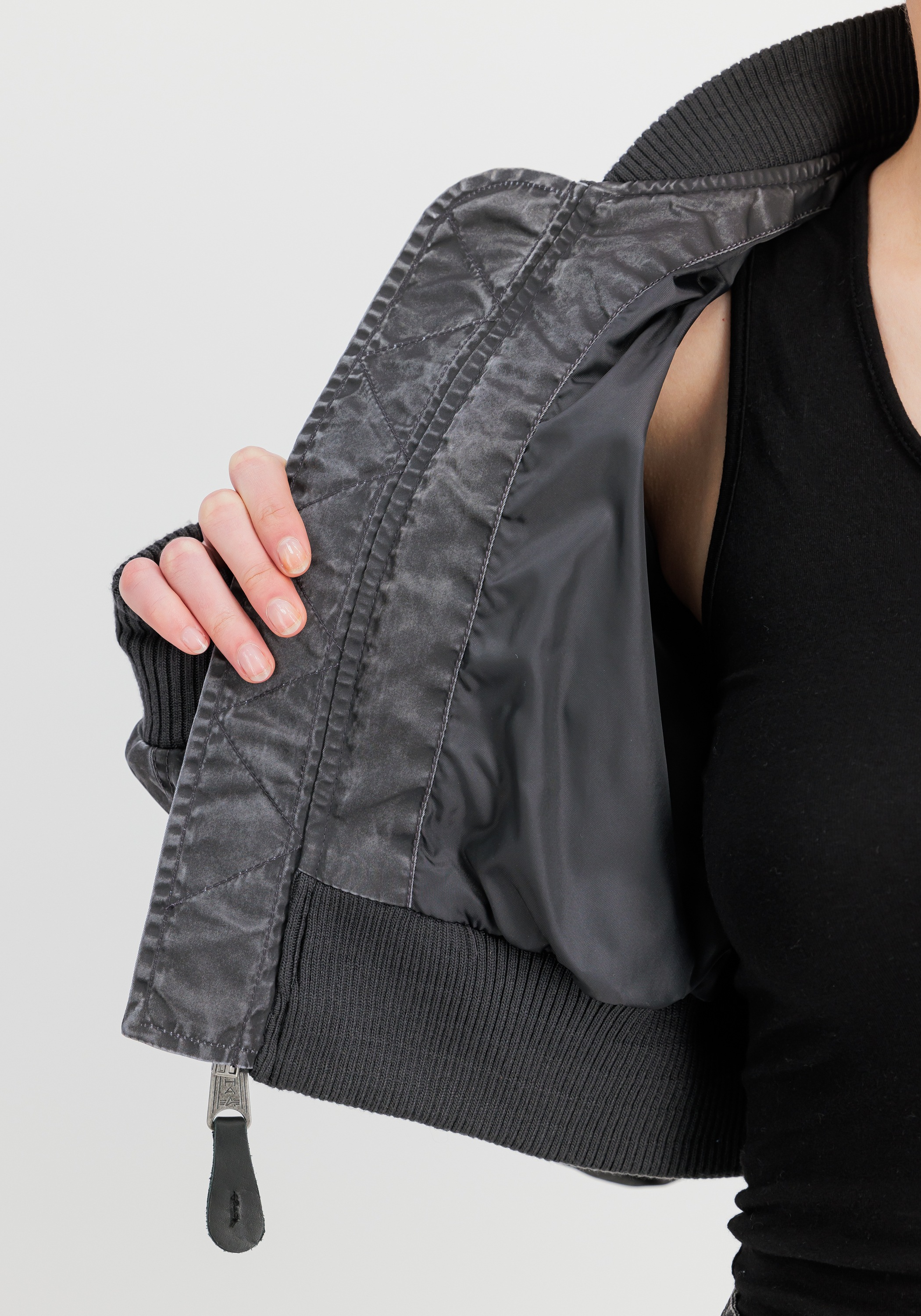 Alpha Industries Bomberjacke »Alpha Industries Women - Bomber Jackets MA-1 Vintage Cropped W«
