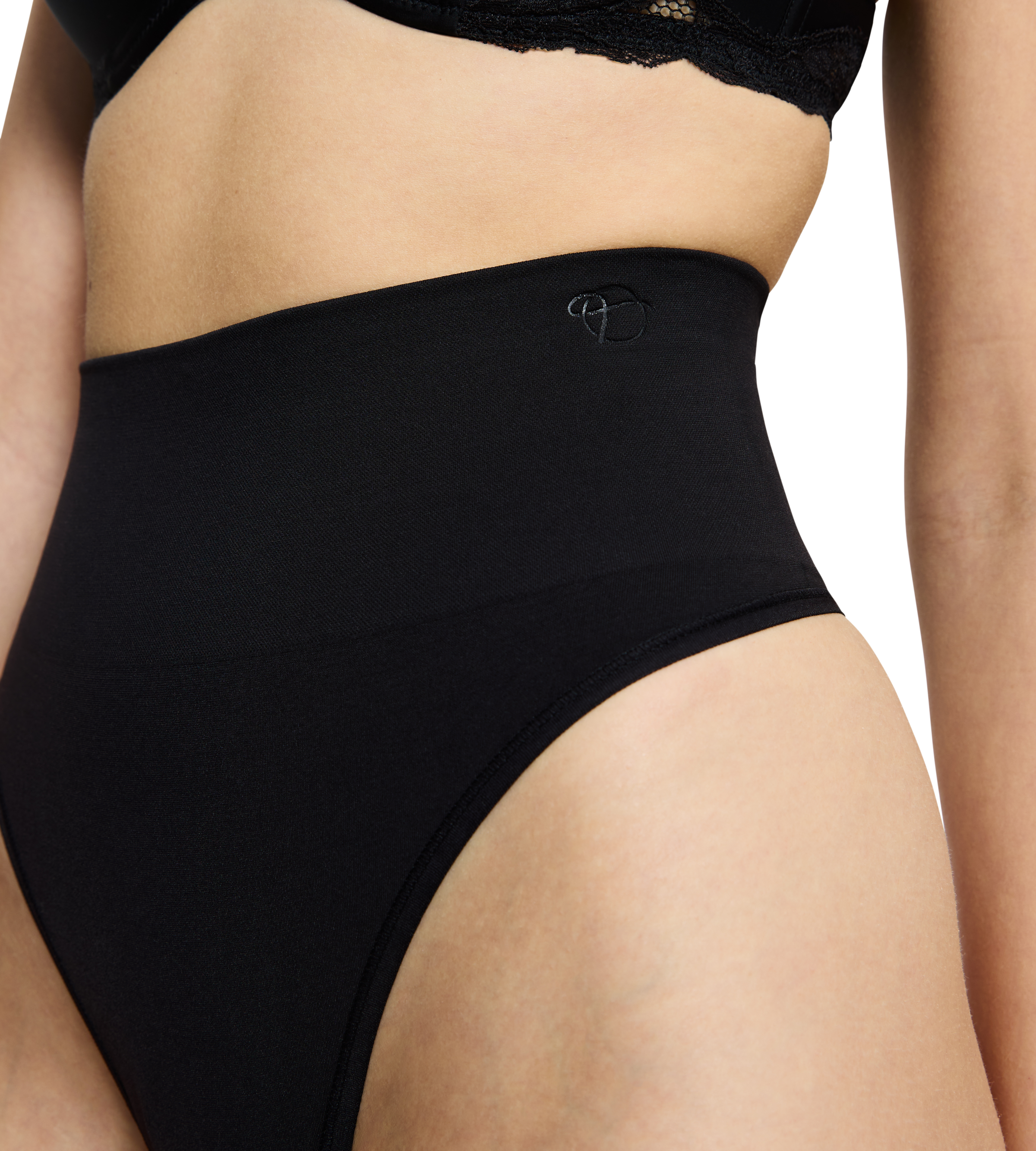 Triumph Shapingslip »Soft Sculpt« nahtlos, formend, leichter Bauchweg-Effekt, hoher Beinausschnitt