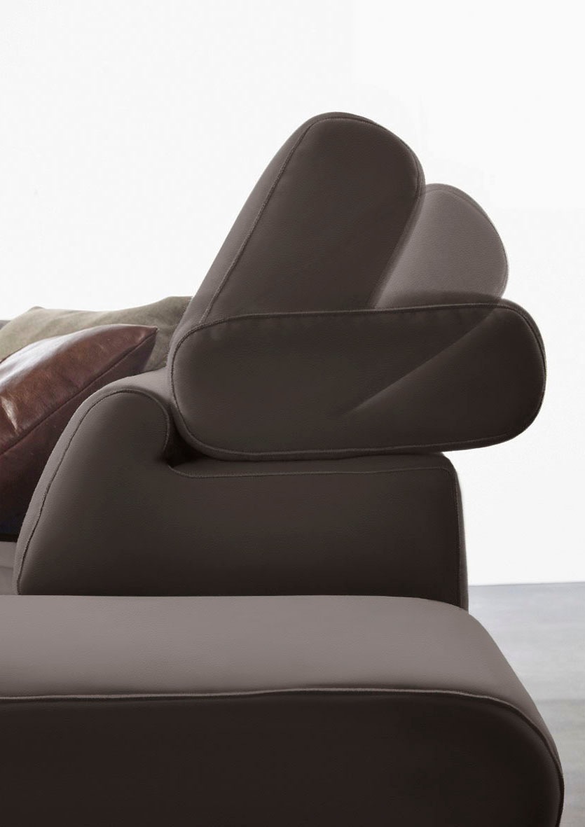 W.SCHILLIG Ecksofa »finn, Designsofa mit tollem Sitzkomfort, bequem, L-Form«, German Design Award 2016, Fußgestell Nussbaum natur, Breite 281 cm