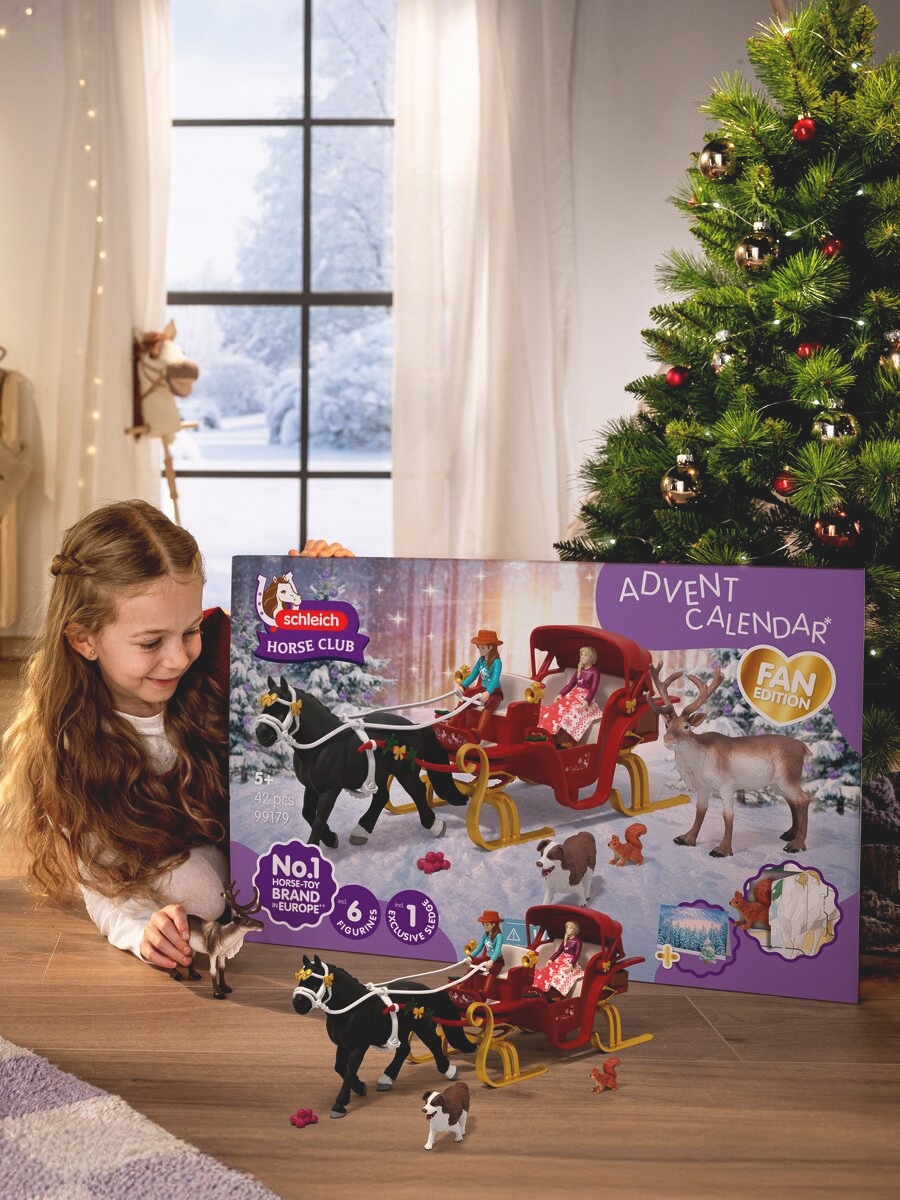 Schleich® Adventskalender »HORSE CLUB 2025, Weihnachtliche Schlittenfahrt (99179)« ab 5 Jahren