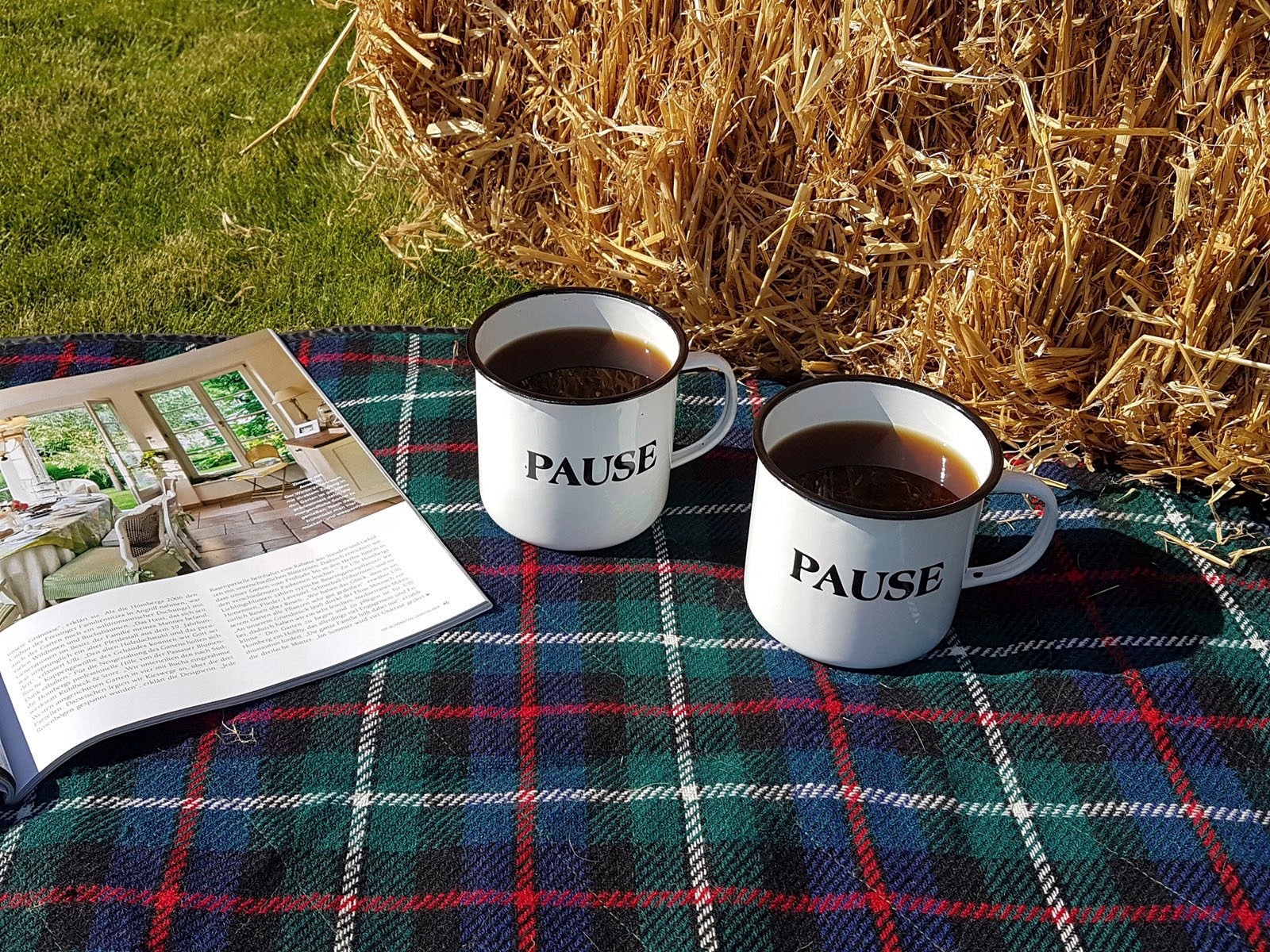 Ambiente Haus Tasse »Becher PAUSE aus Emaille in Antikweiß«, (1 tlg.)