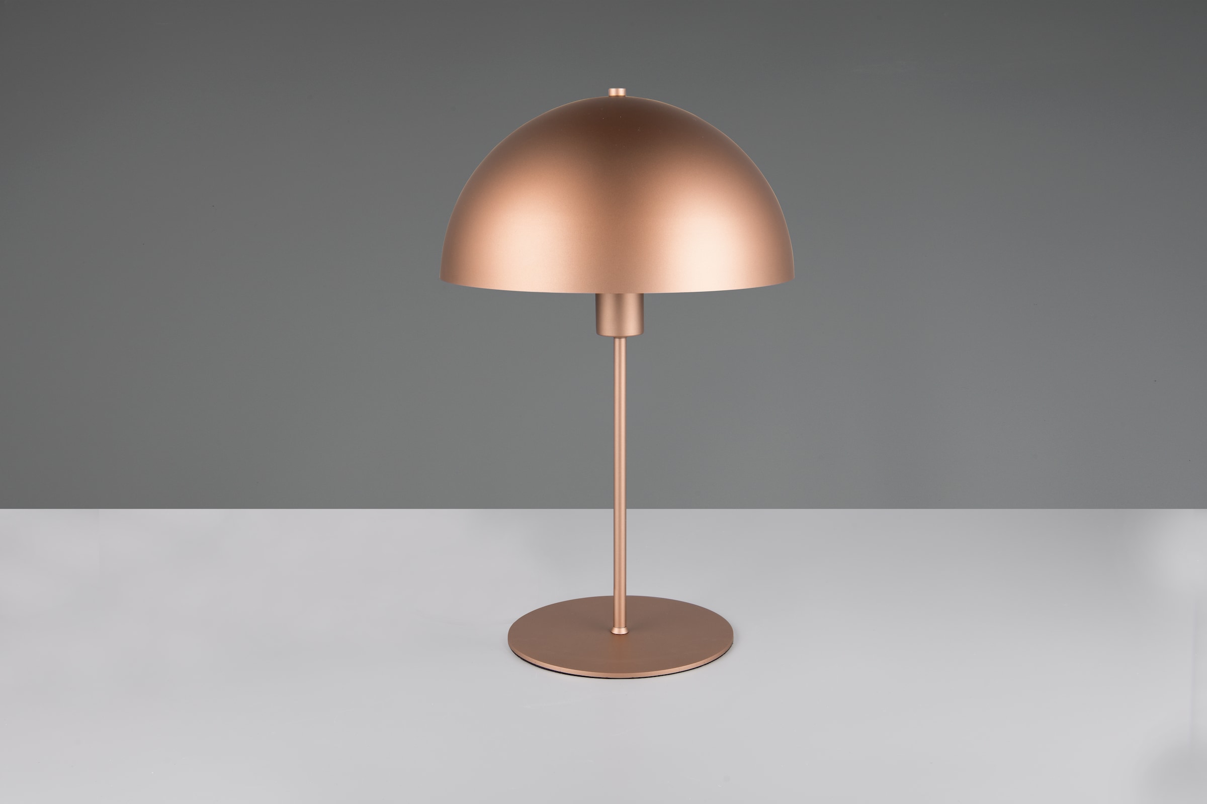 TRIO Leuchten Schreibtischlampe »NOLA, exkl. 1x E27 max 40W, Tischlampe mit Schnurschalter Höhe 45cm«, 1 flammig, Leuchtmittel E27 | Leuchtmittel wechselbar, Ø 30cm, Nachttischlampe, 180cm Anschlusskabel, Leuchtmittel wechselbar