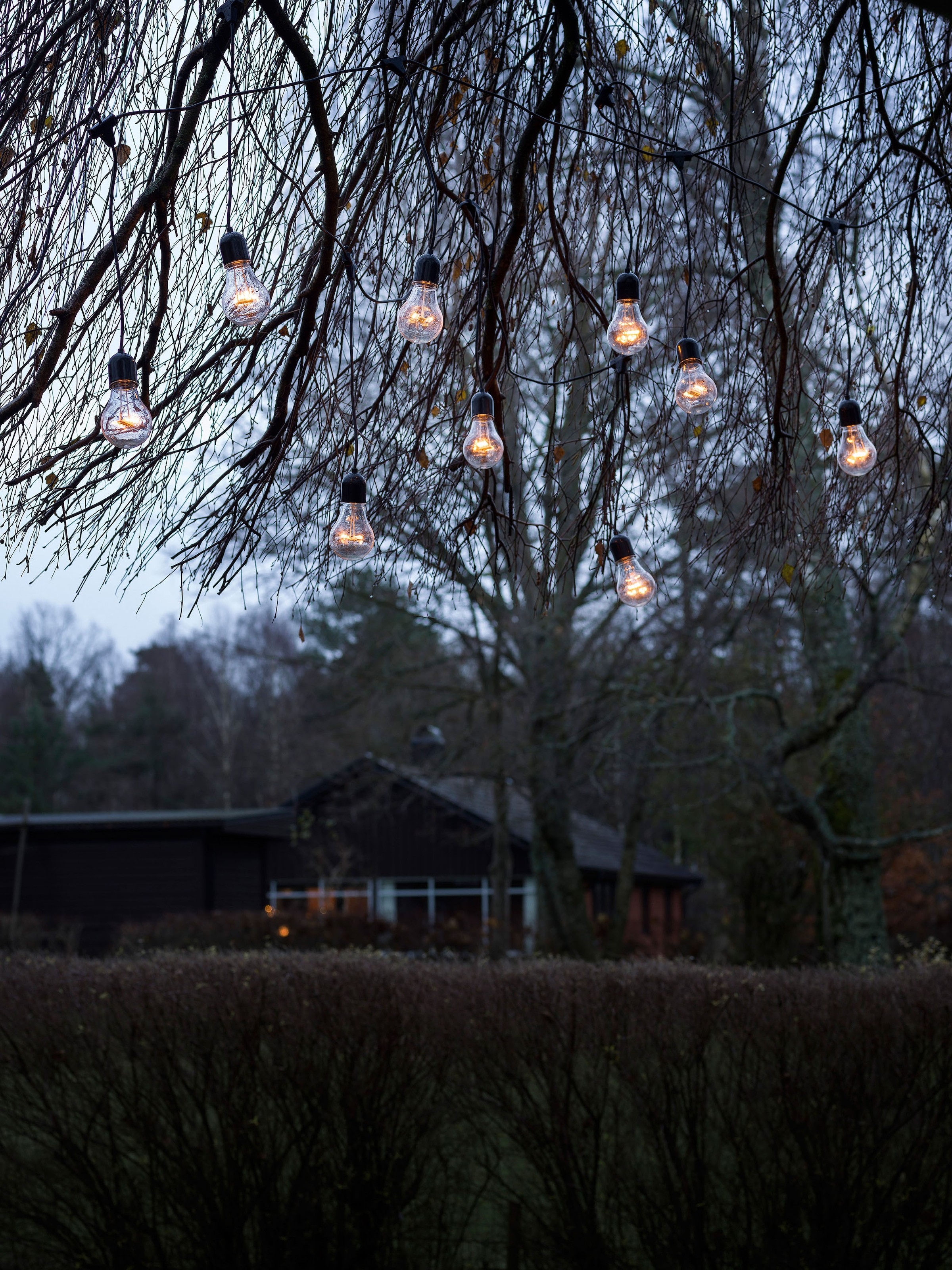 KONSTSMIDE LED-Lichterkette »Weihnachtsdeko aussen«, 10 St.-flammig, LED Biergartenkette, 10 klare Birnen / 80 bernsteinfarbene Dioden