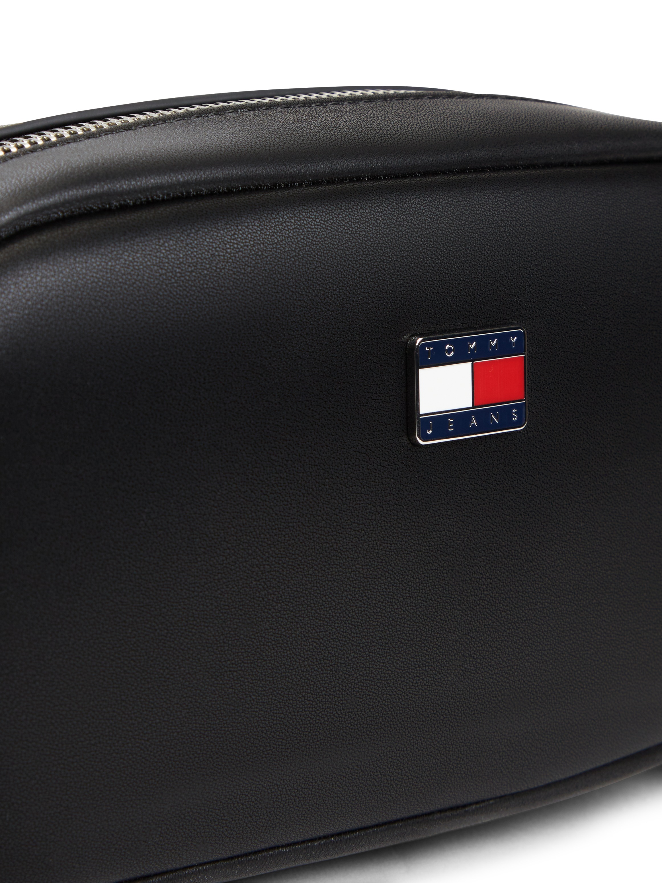 Tommy Jeans Umhängetasche »TJW DAILY ELEVATED CROSSOVER« Unisex Schultertasche mit Logo-Schmuckelement