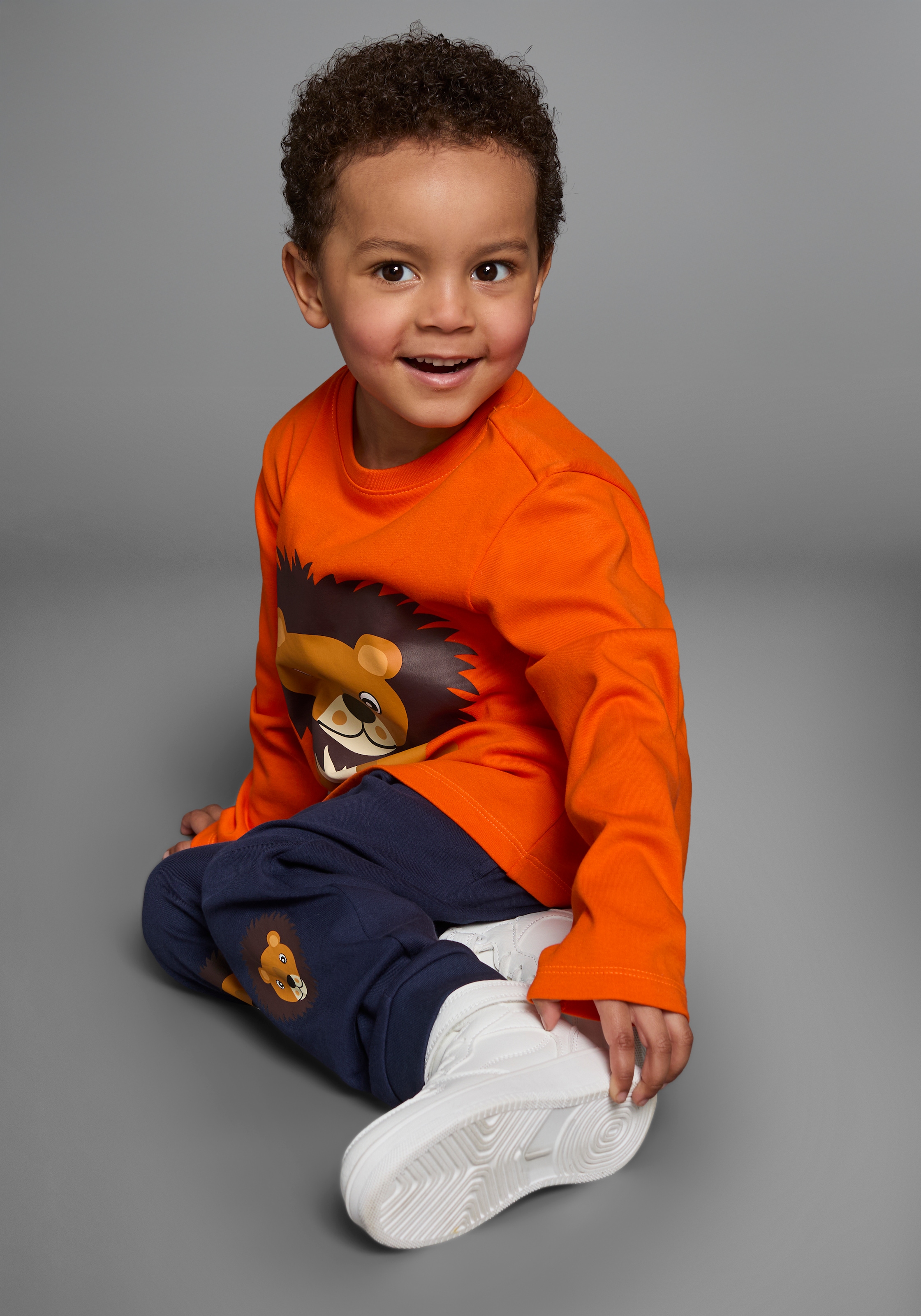 KIDSWORLD Shirt & Hose »2tlg. Set Langarmshirt+Hose« Set, 2, 2 mit Löwendruck