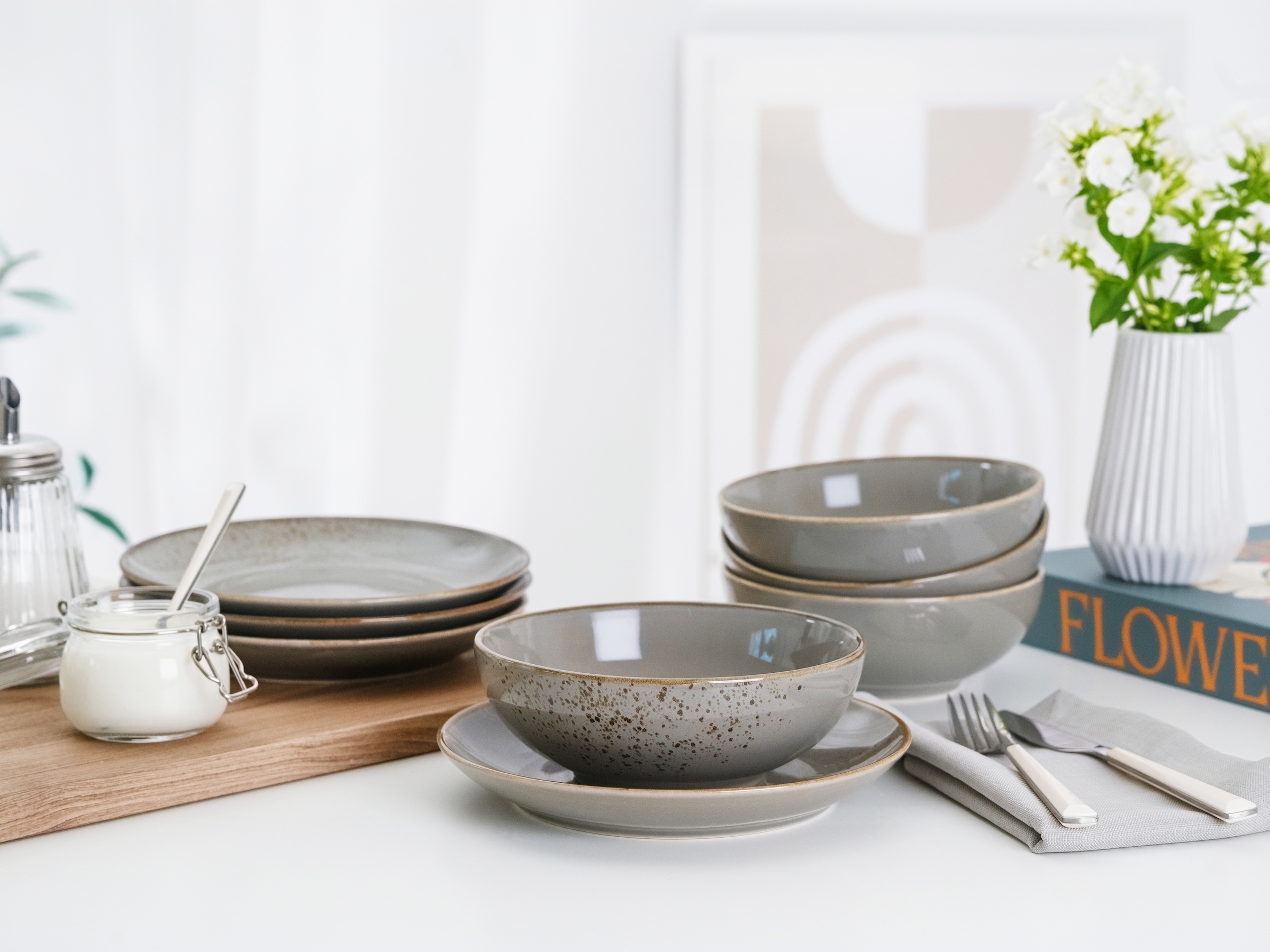 CreaTable Kaffeeservice »Nature Collection, Service, 12-tlg.« Handgemalte Sprenkel und Ränder, Reaktivglasur