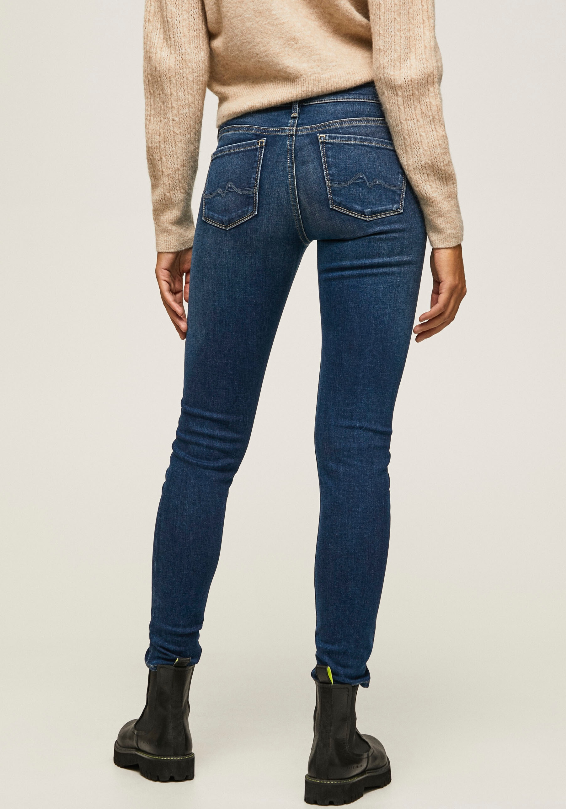 mit Skinny-fit-Jeans Bund Jeans 5-Pocket-Stil Stretch-Anteil bequem 1-Knopf »SOHO«, im kaufen und Pepe