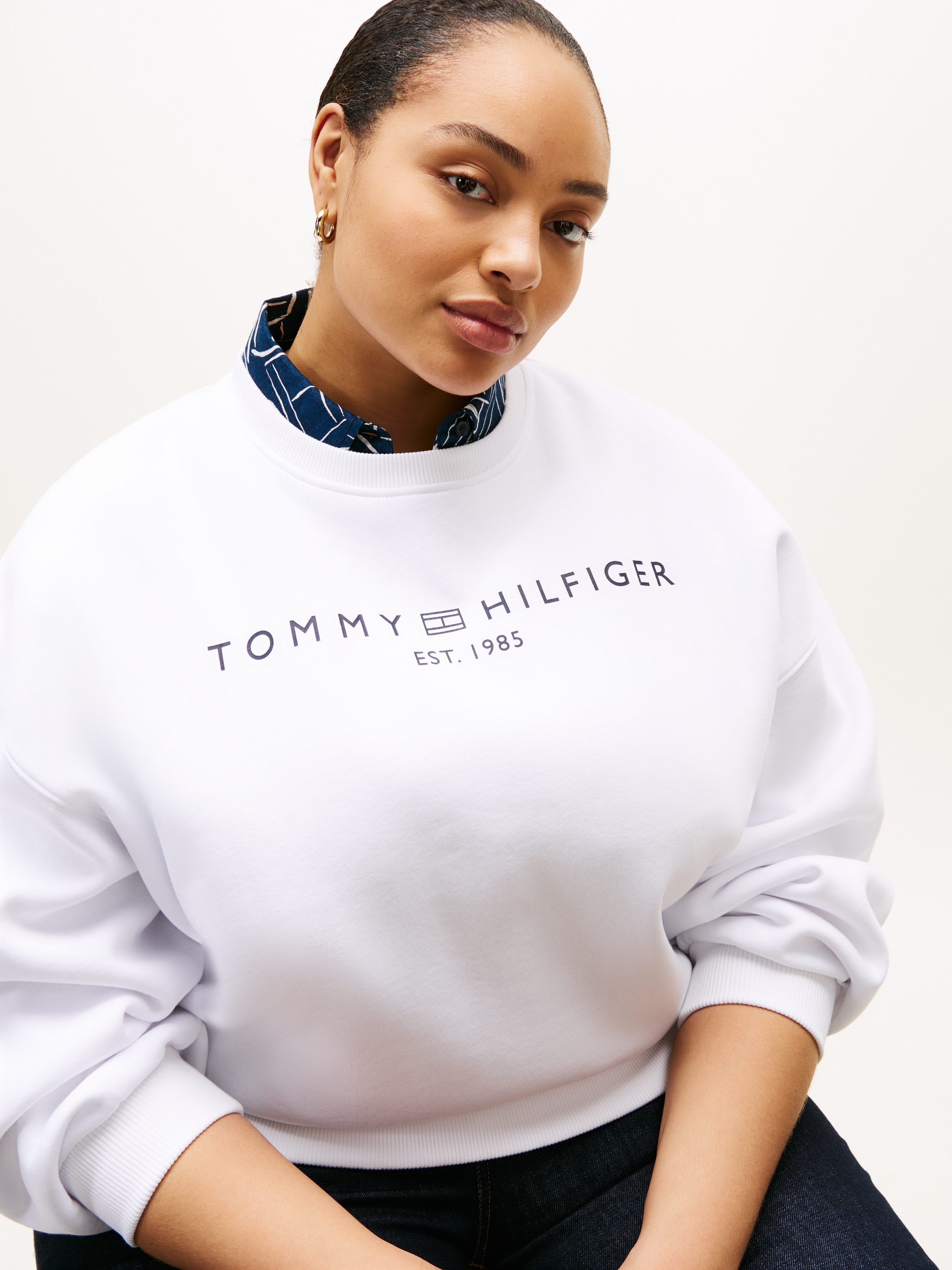 Tommy Hilfiger Curve Sweatshirt »CRV CORP LOGO MDRN SWTSRT«, in großen Größen
