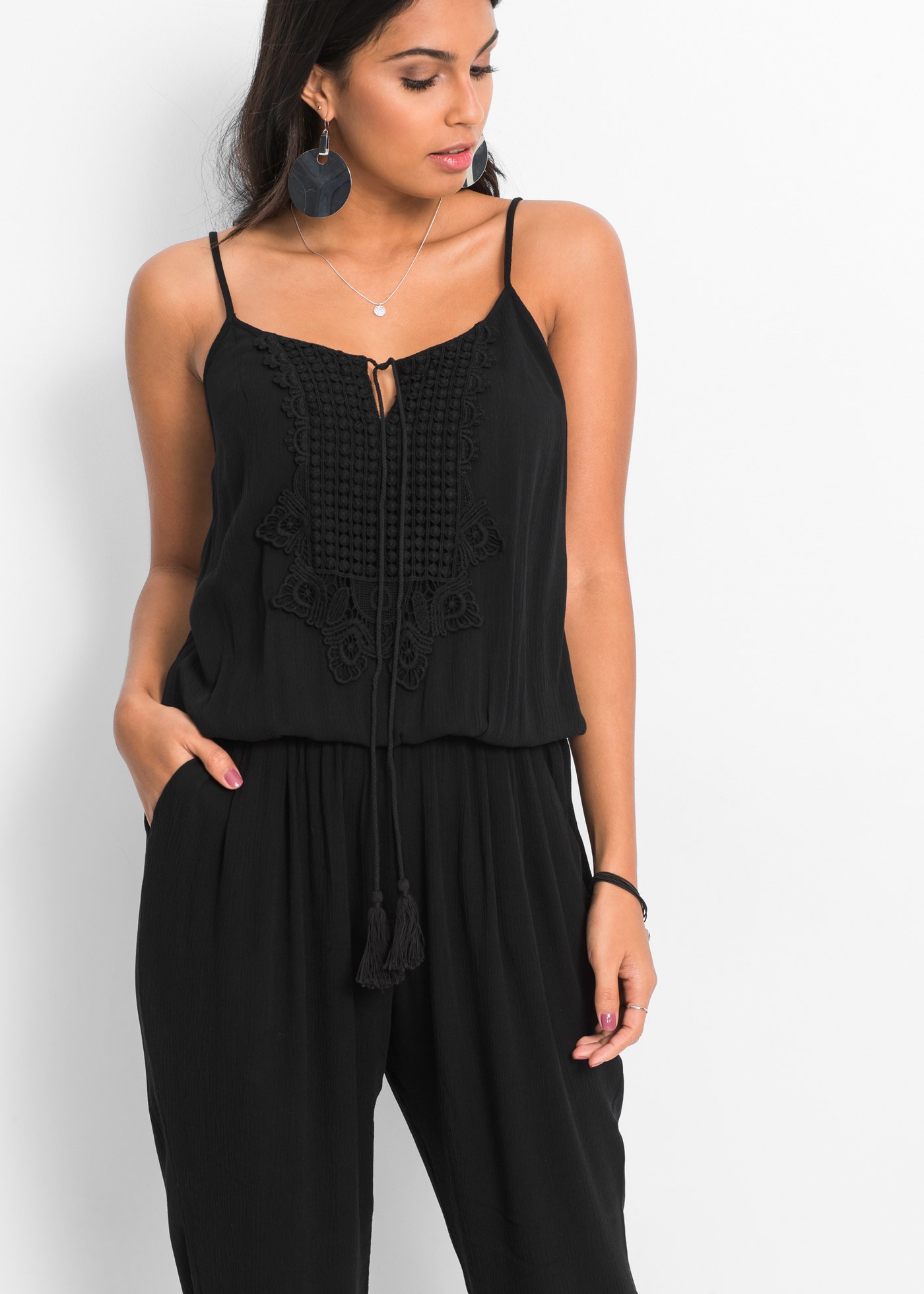 bonprix Jumpsuit »Jumpsuit aus strukturierter Viskose« aus strukturierter Viskose, seitliche Eingrifftaschen