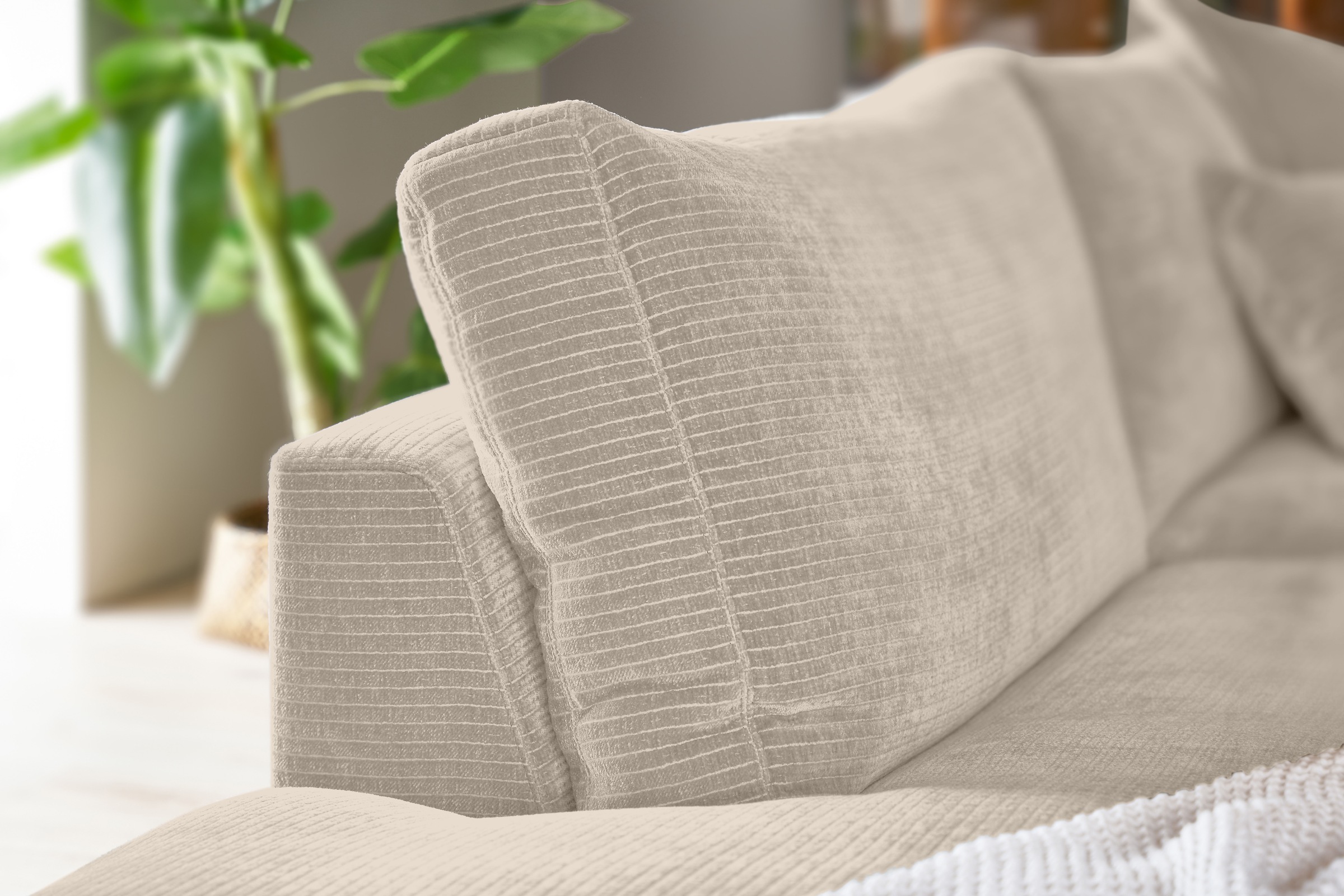 Musterring Ecksofa »Lucia«, verschiedene Farben, großer Longchair mit Armlehne, B330 x T190 cm