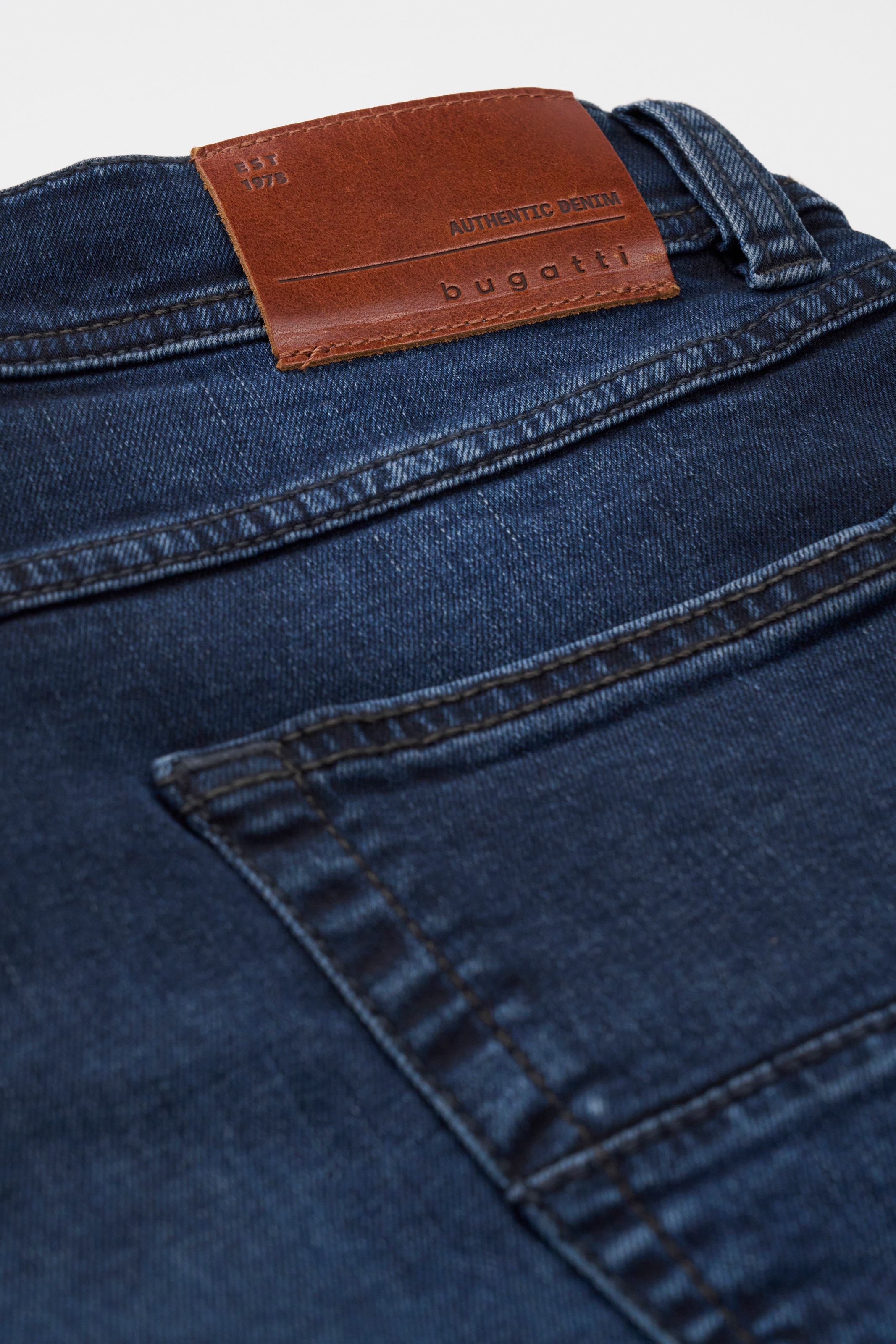 bugatti 5-Pocket-Jeans