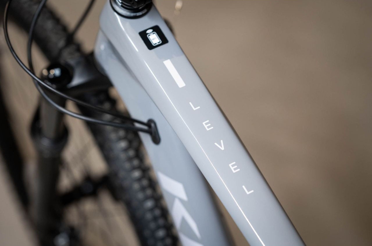 Kross Mountainbike »KROSS MTB Hardtail Level 8.0 29" grau 12 Gänge«, 12 Gang, Shimano, DEORE M6100 Schaltwerk, Kettenschaltung