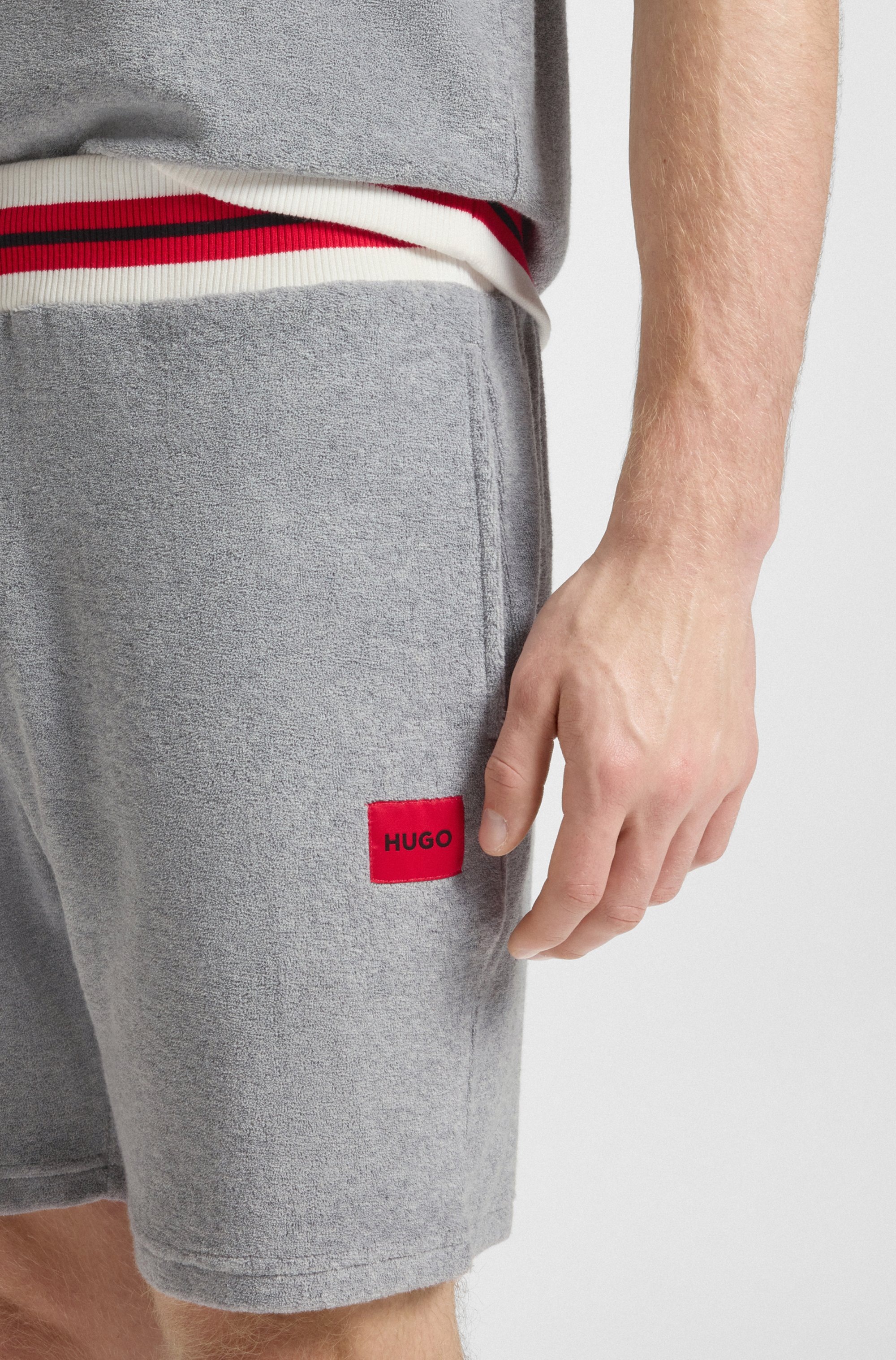HUGO Underwear Sweatshorts »JAXON«, kontrastfarbene Details, Tunnelzug