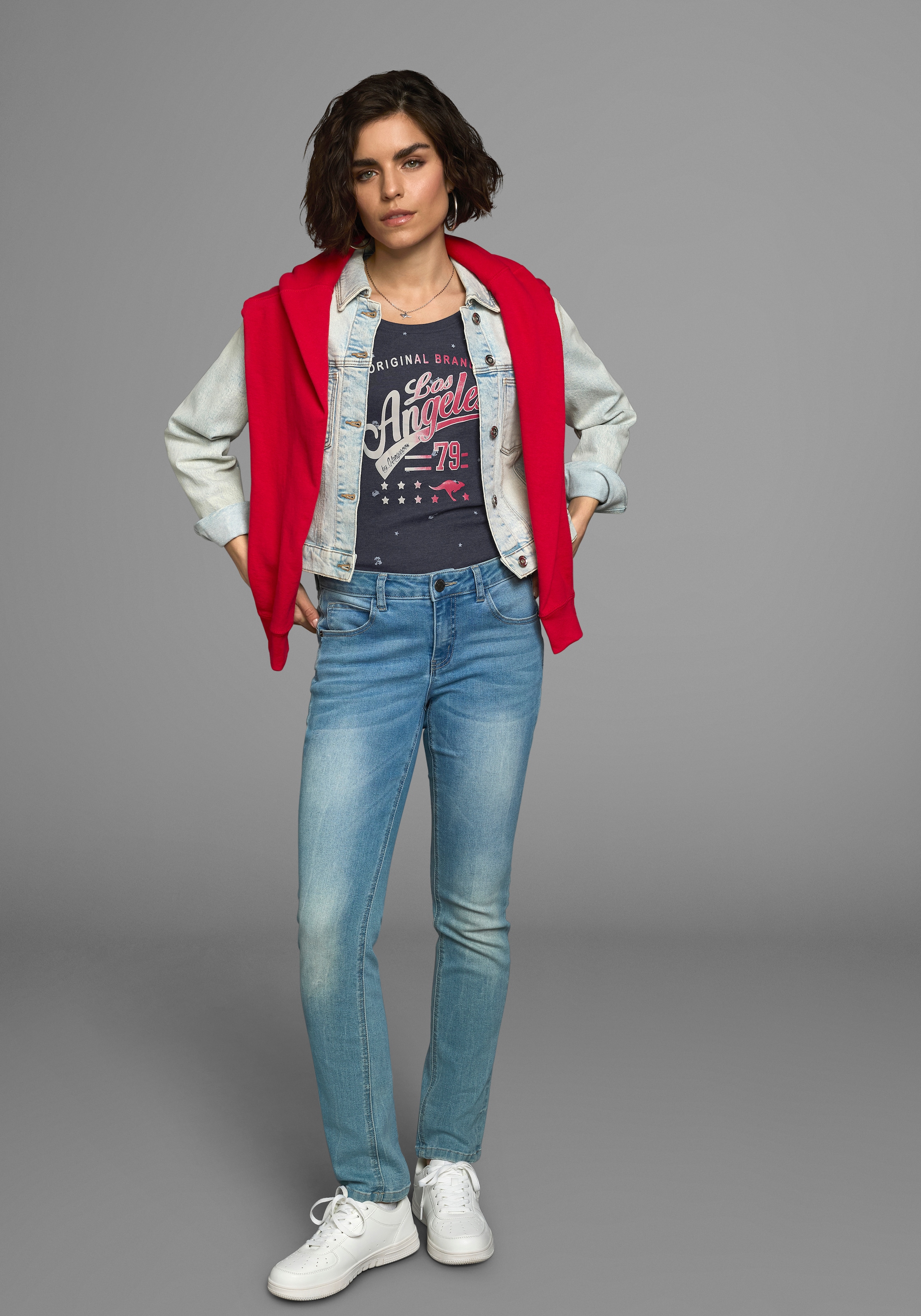 KangaROOS T-Shirt Kurzarm,  figurbetonte Passform,  aus 100% Baumwolle