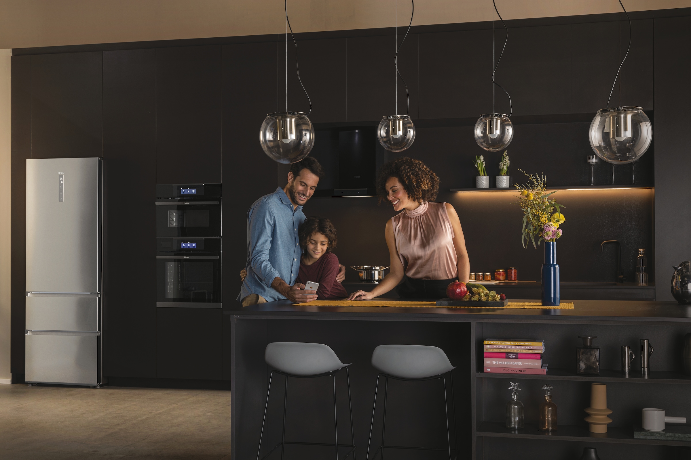 Haier Kühl-/Gefrierkombination 3D 70 SERIES 7 »HTW7720BNMM«
