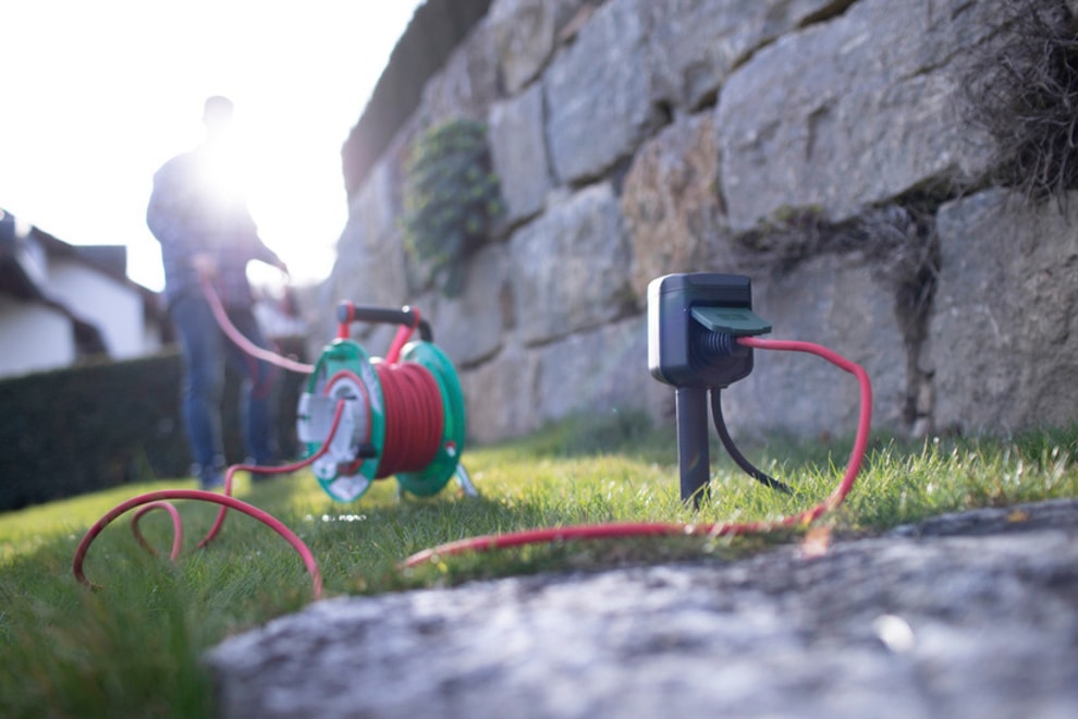 Brennenstuhl Gartensteckdose »Connect Wifi«, smarte Gartensteckdose mit Sprachsteuerung, Kabellänge 3m