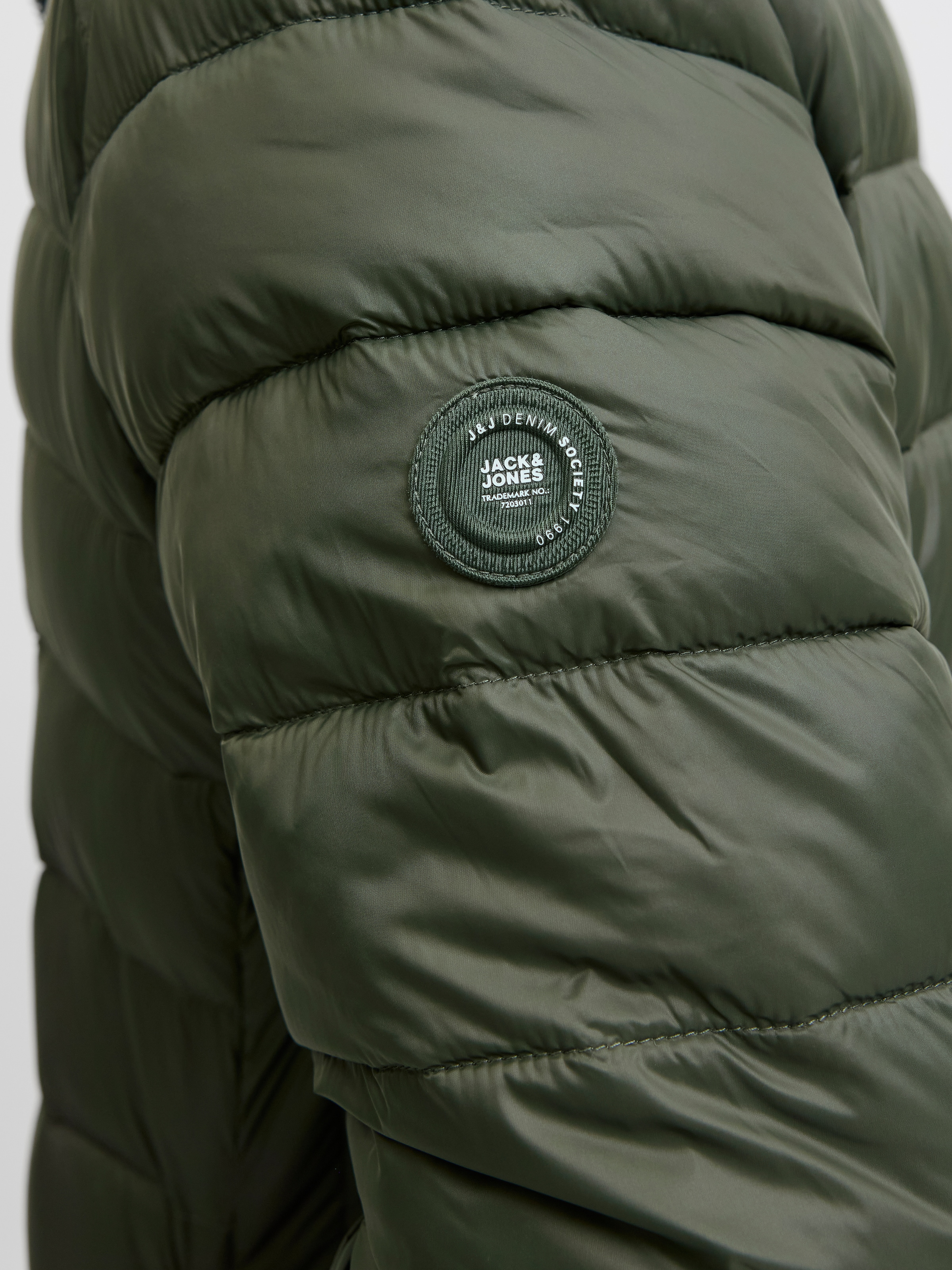 Jack & Jones Steppjacke »JJEBRADLEY LIGHT PUFFER COLLAR NOOS« ohne Kapuze