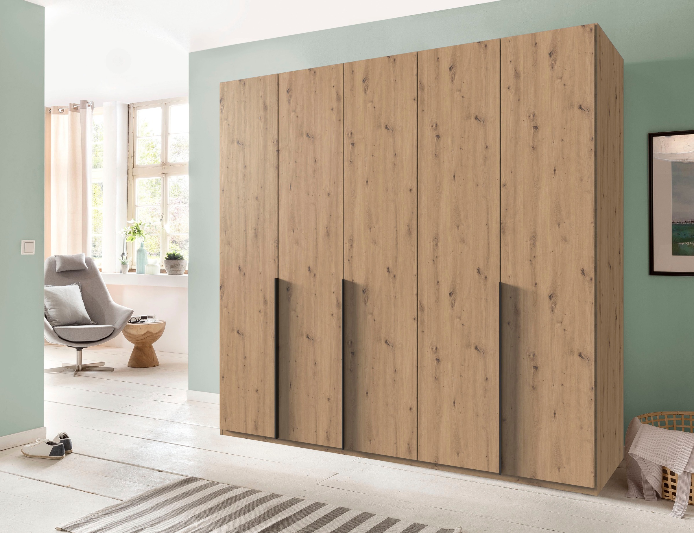 Wimex Kleiderschrank »Mugano, in 5 Breiten und 2 Höhen, Made in Germany«, (in Basic oder Premium Ausstattung mit 2 weiteren Einlegeböden), mit langen Griffstangen aus Metall, wahlweise mit oder ohne Spiegel
