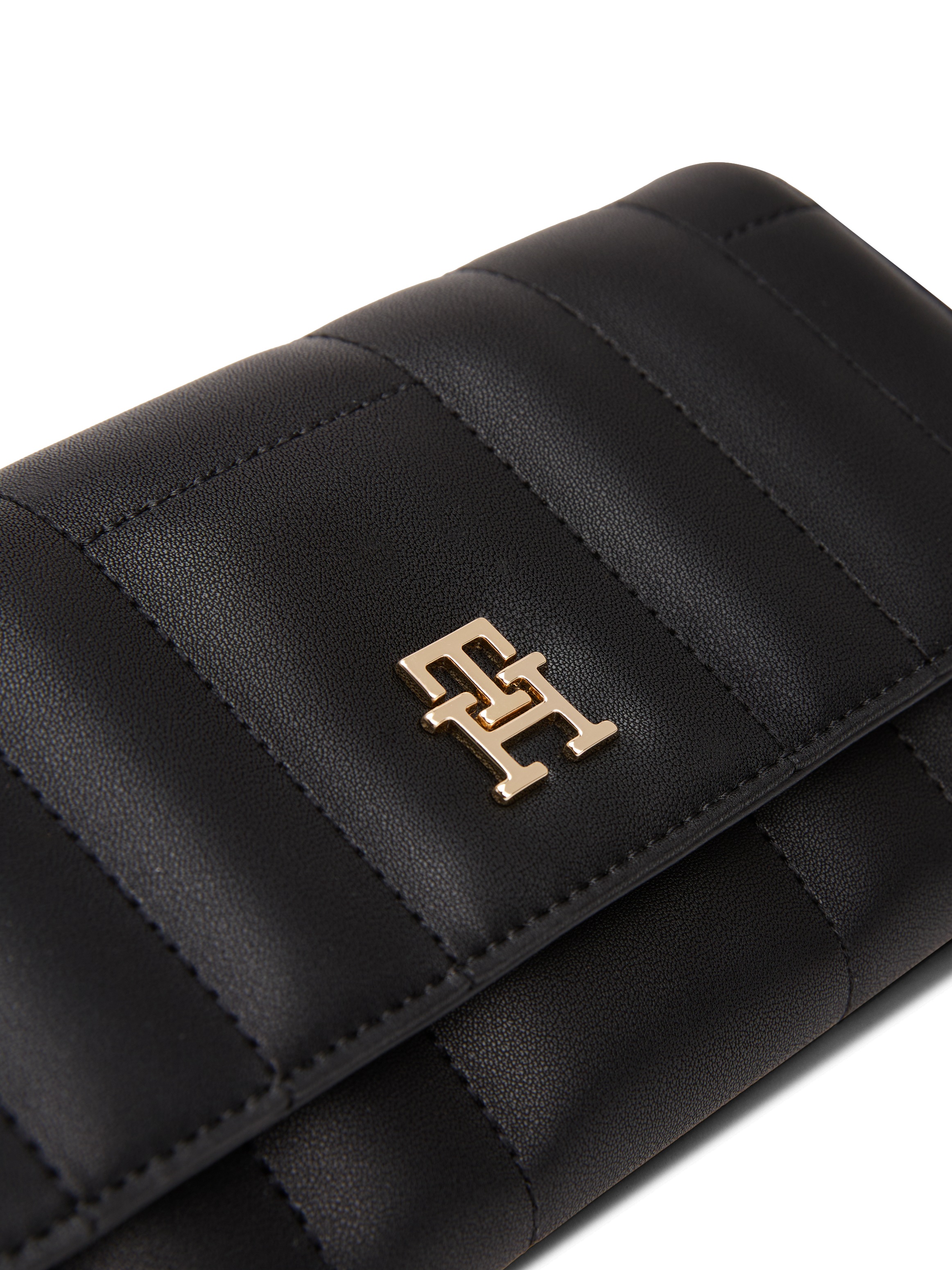 Tommy Hilfiger Geldbörse »TH FEMININE LRG FLAP«, Damen-Geldbeutel, Portemonnaie mit goldfarbenem TH-Schmuckelement