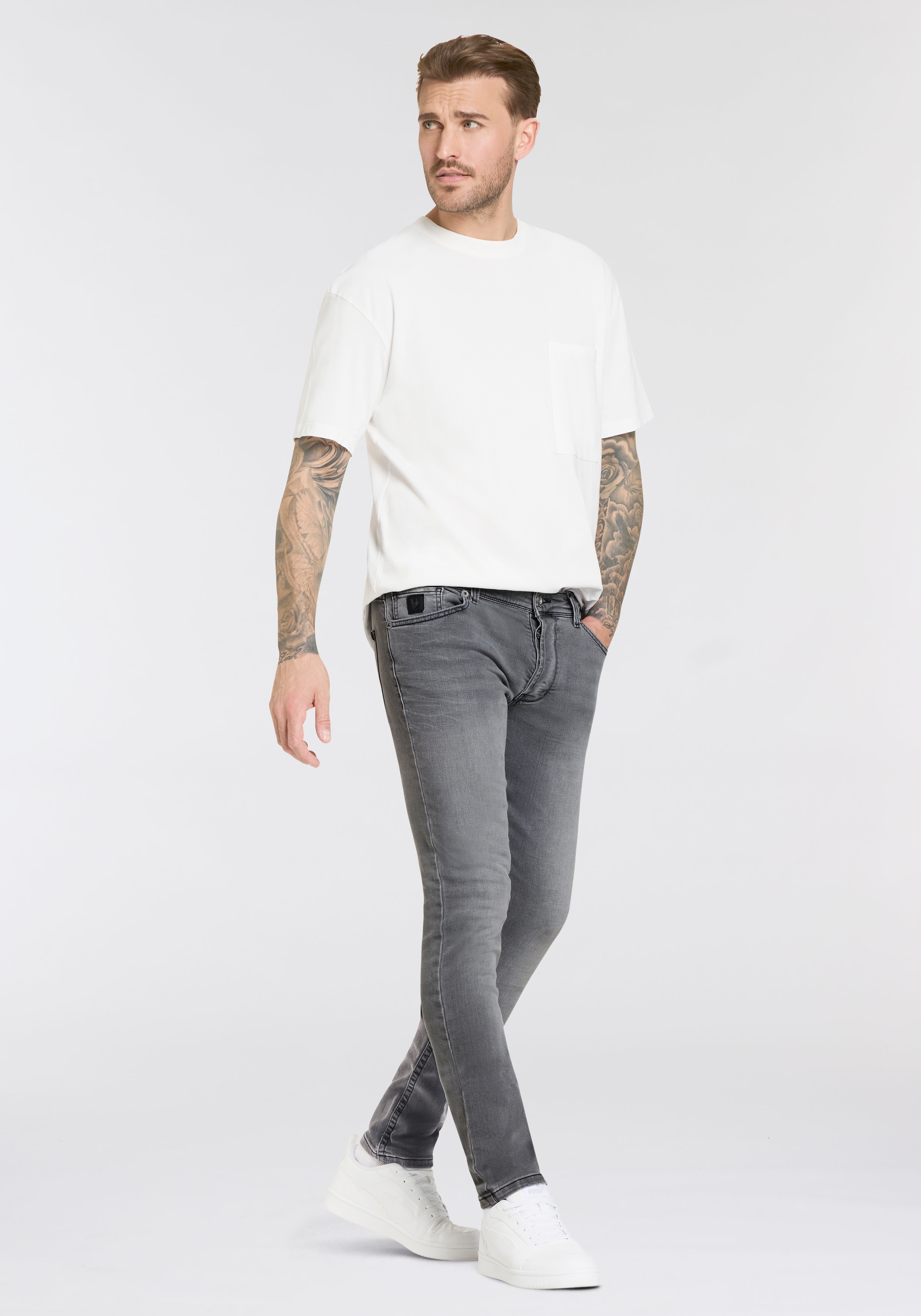 Bruno Banani Slim-fit-Jeans »Jimmy (Stretch)«, schmale Beinform, niedrige Leibhöhe, mit Button-Fly