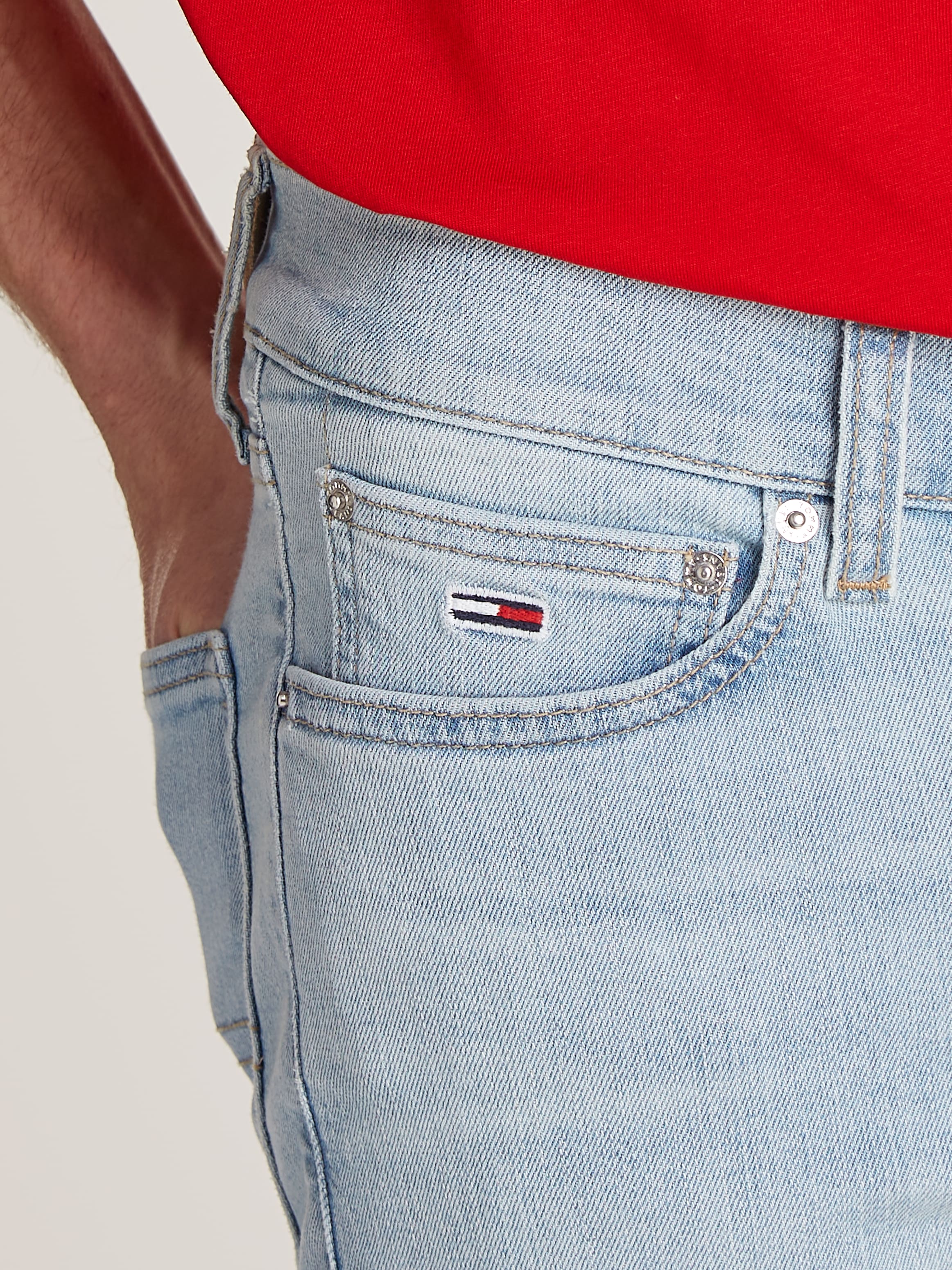 Tommy Jeans Skinny-fit-Jeans »Simon Skinny Jeans Slim«, mit Logoprägung