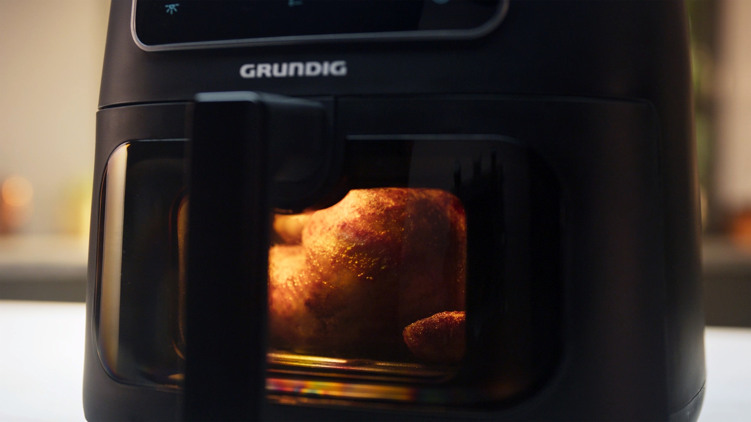 Grundig Heißluftfritteuse »XXL FRY 7320«, 1750 W, 7,6 Liter Fassungsvermögen, Sichtfenster mit Innenbeleuchtung