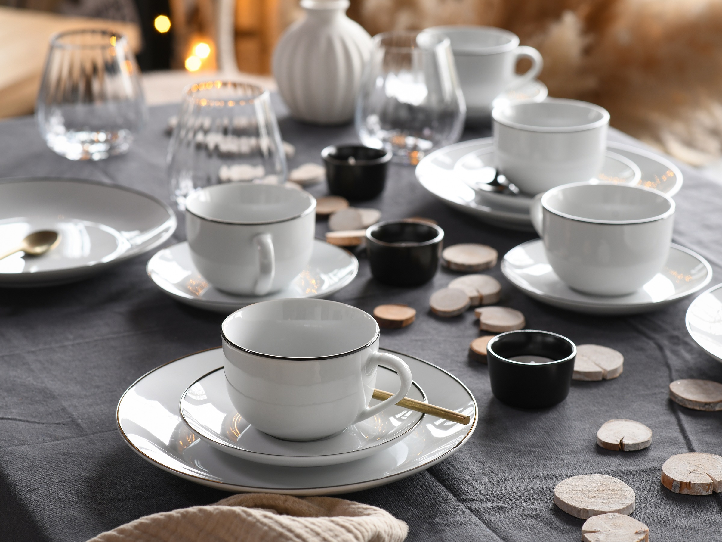 CreaTable Kaffeeservice »Luna Black Line«, (Set, 18 tlg.), handgemaltes Liniendekor