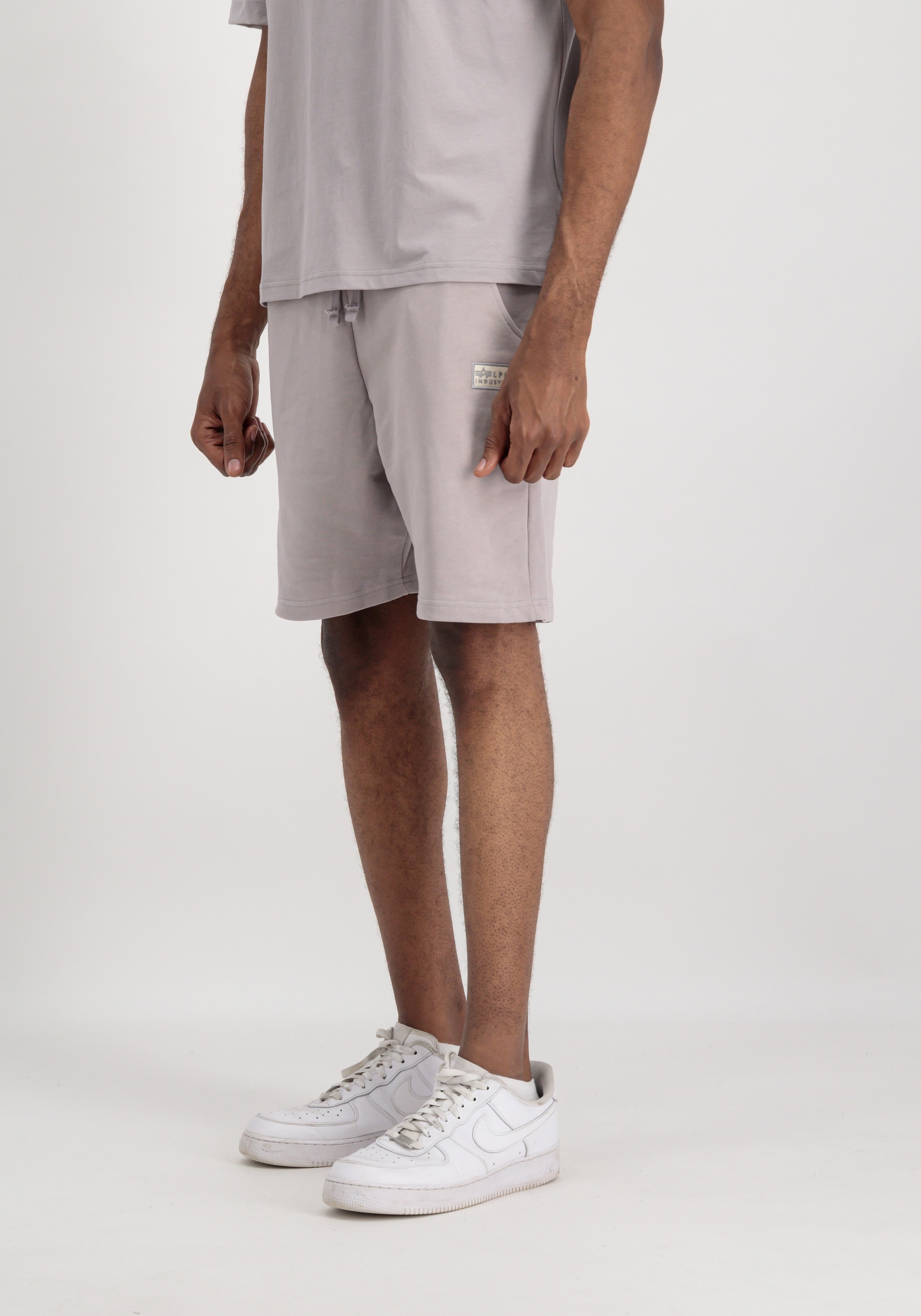 Bild von Alpha Industries Sweatshorts »ALPHA INDUSTRIES Men - Shorts Organics Jogger Short«